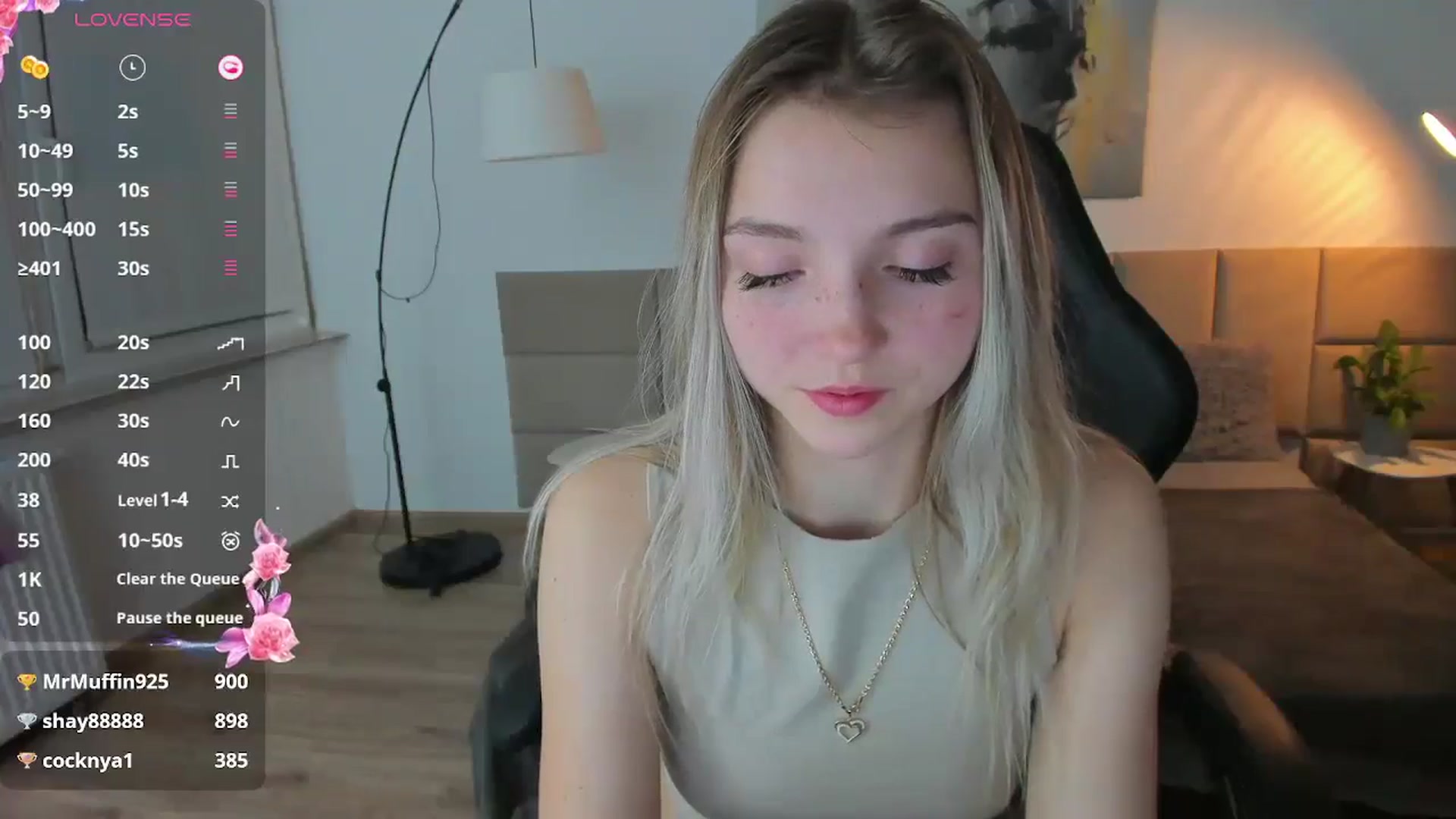 Gallery image thumbnail from Daisyy's myfreecams stream on, 11/07/2024, 19:32 image 16 of 20