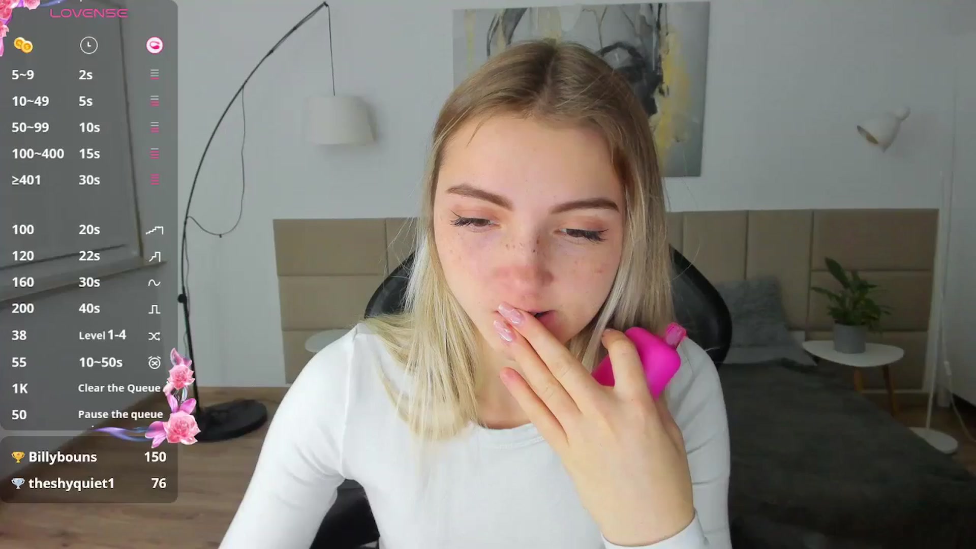 Gallery image thumbnail from Daisyy's myfreecams stream on, 11/09/2024, 15:58 image 9 of 20