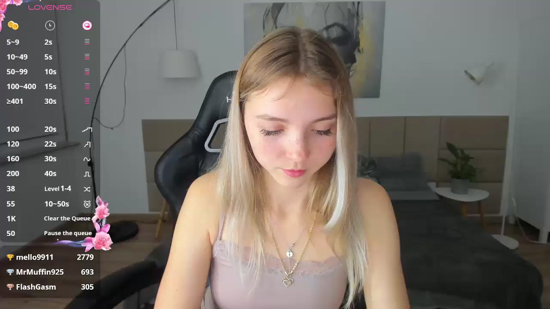 Gallery image thumbnail from Daisyy's myfreecams stream on, 11/10/2024, 18:16 image 1 of 20