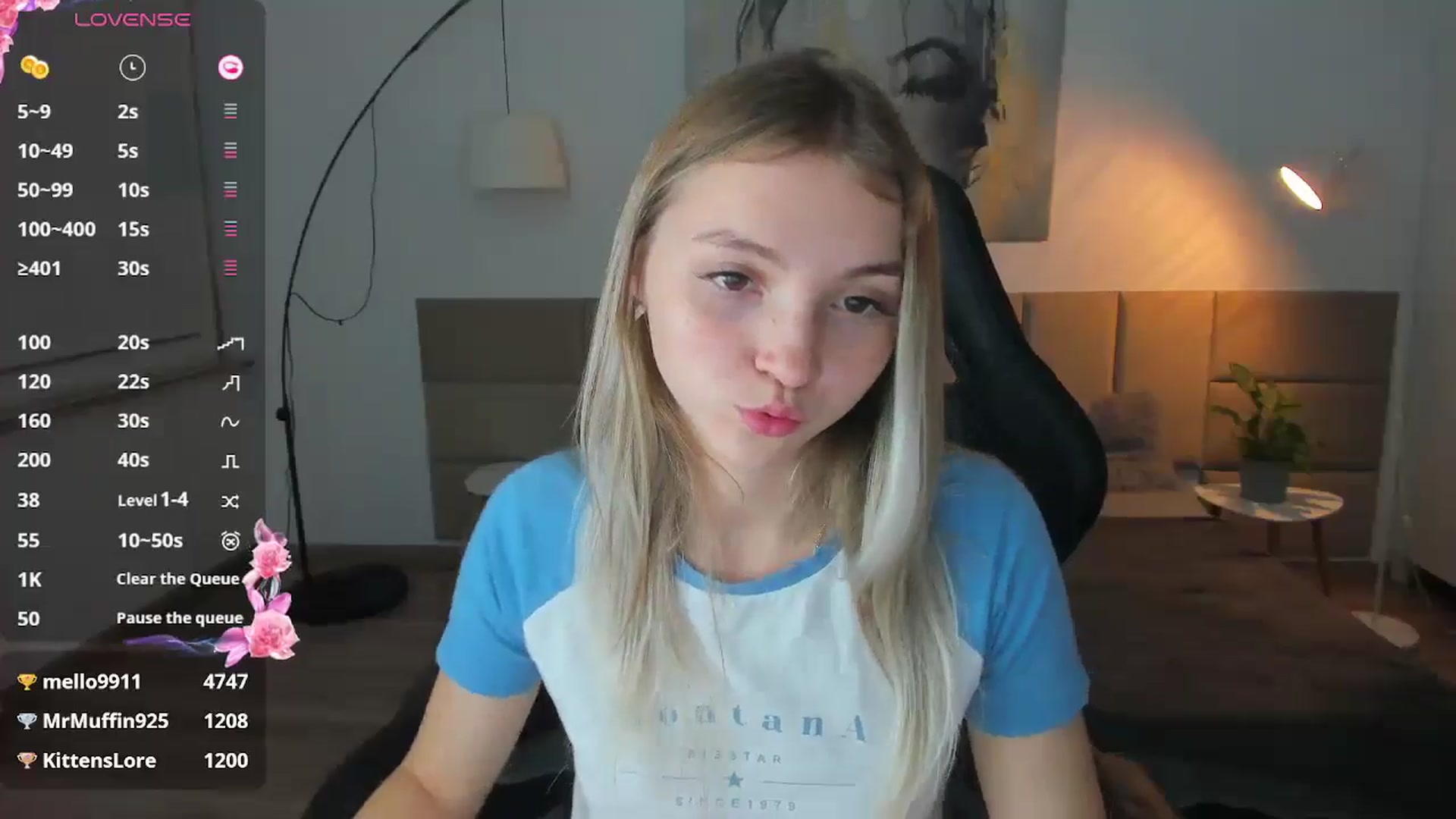 Gallery image thumbnail from Daisyy's myfreecams stream on, 11/10/2024, 21:51 image 17 of 20