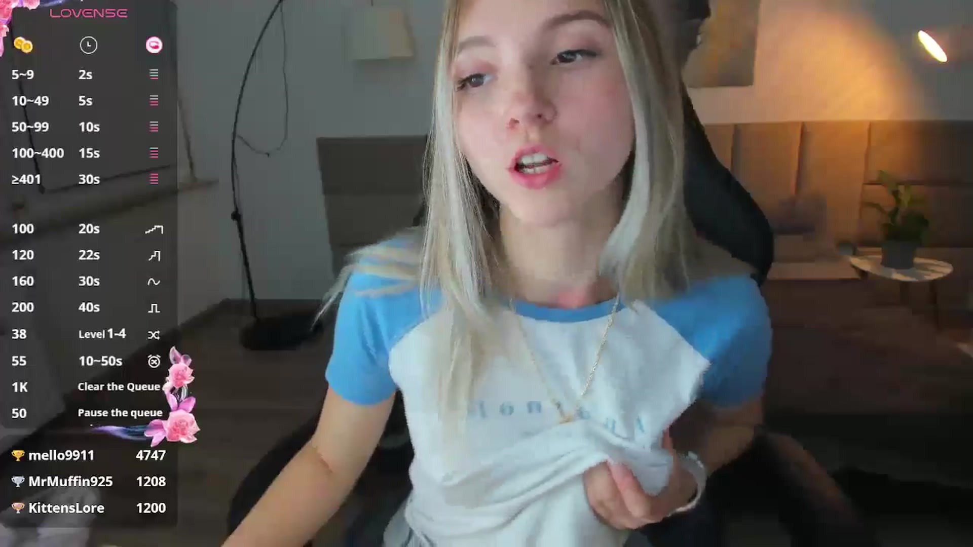 Gallery image thumbnail from Daisyy's myfreecams stream on, 11/10/2024, 22:45 image 8 of 20
