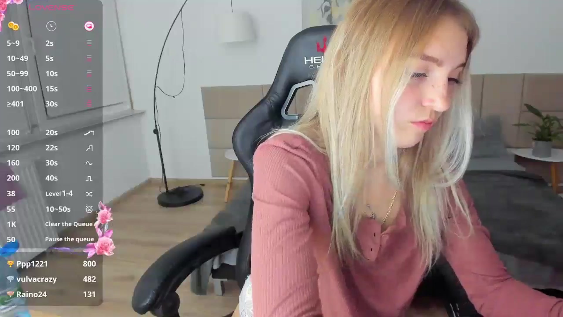 Gallery image thumbnail from Daisyy's myfreecams stream on, 11/11/2024, 15:39 image 16 of 20