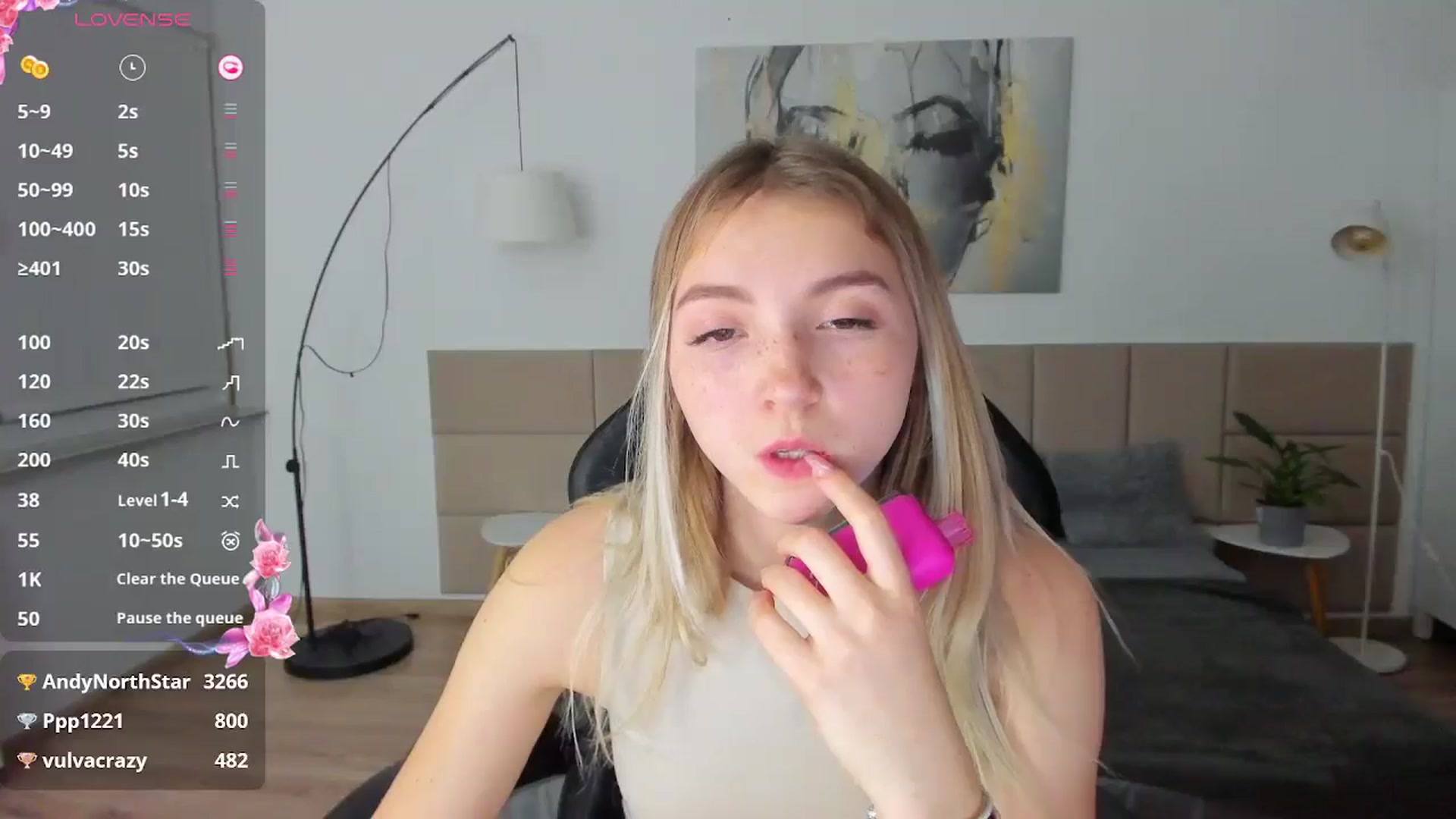 Gallery image thumbnail from Daisyy's myfreecams stream on, 11/11/2024, 21:03 image 18 of 20