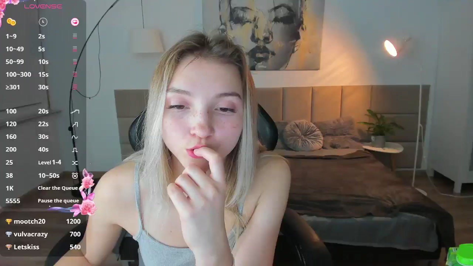 Gallery image thumbnail from Daisyy's myfreecams stream on, 11/15/2024, 19:21 image 19 of 20