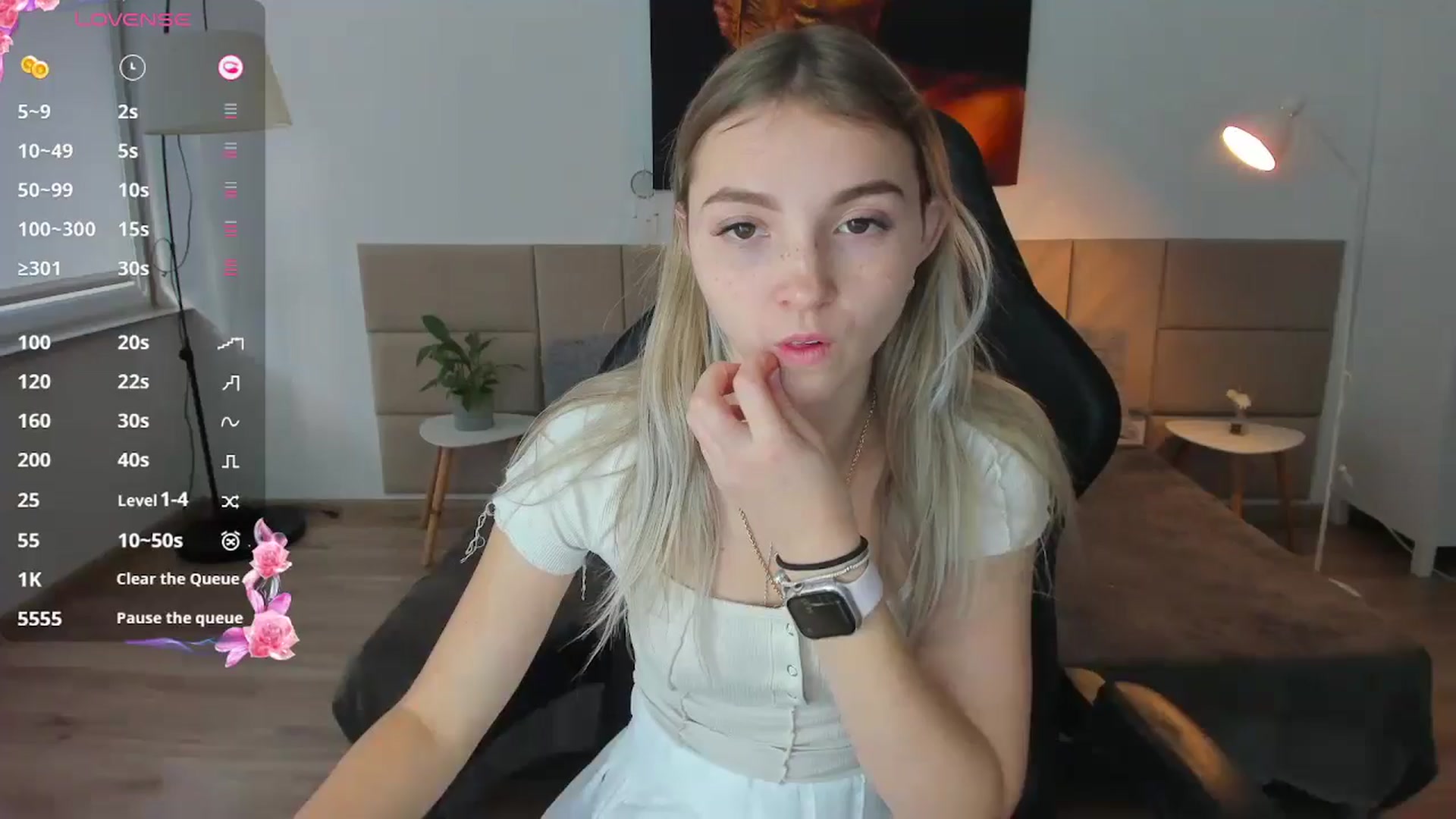 Gallery image thumbnail from Daisyy's myfreecams stream on, 11/18/2024, 13:45 image 1 of 20