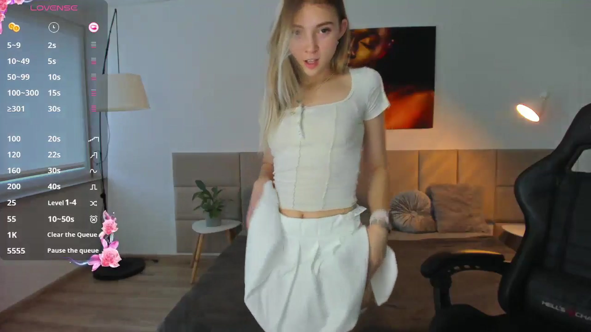 Gallery image thumbnail from Daisyy's myfreecams stream on, 11/18/2024, 13:45 image 17 of 20