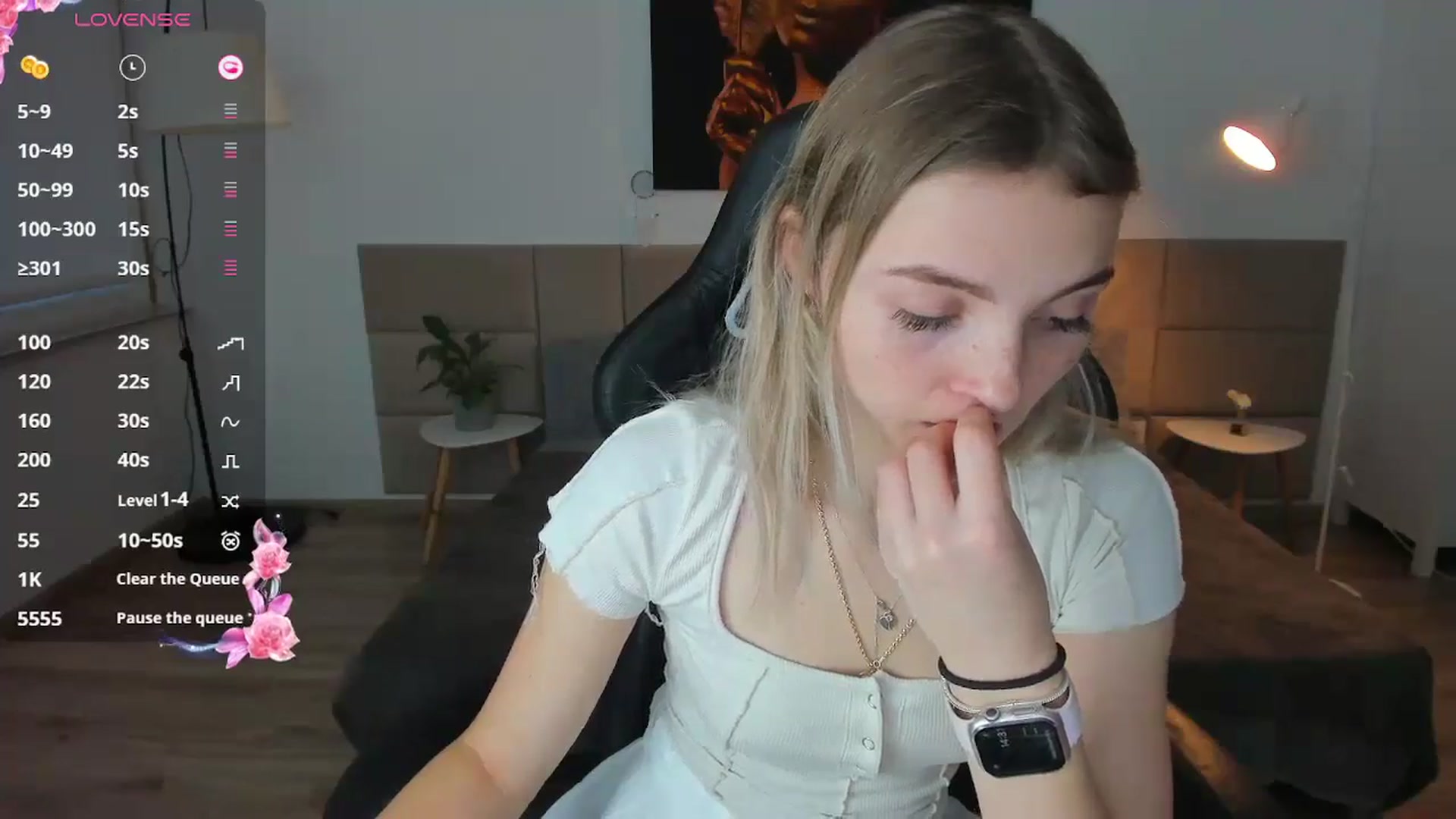 Gallery image thumbnail from Daisyy's myfreecams stream on, 11/18/2024, 13:45 image 12 of 20