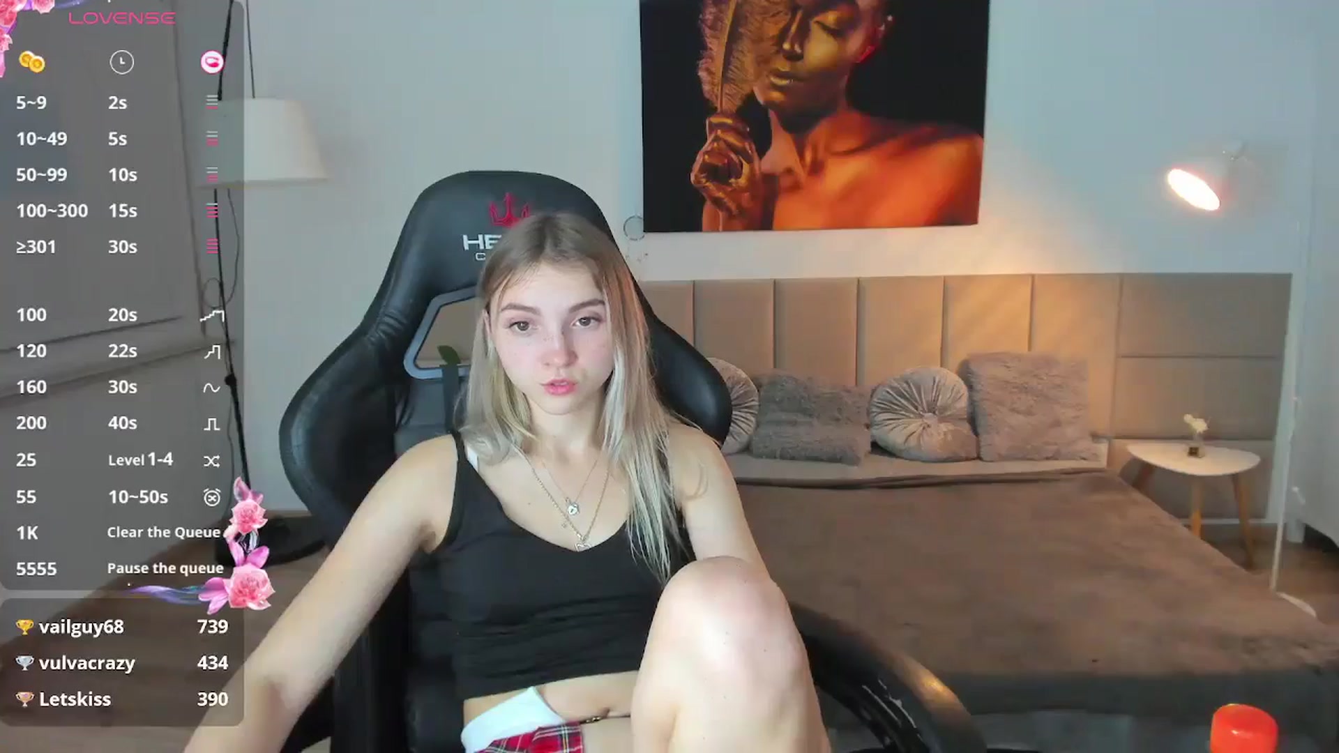 Gallery image thumbnail from Daisyy's myfreecams stream on, 11/18/2024, 18:01 image 4 of 20