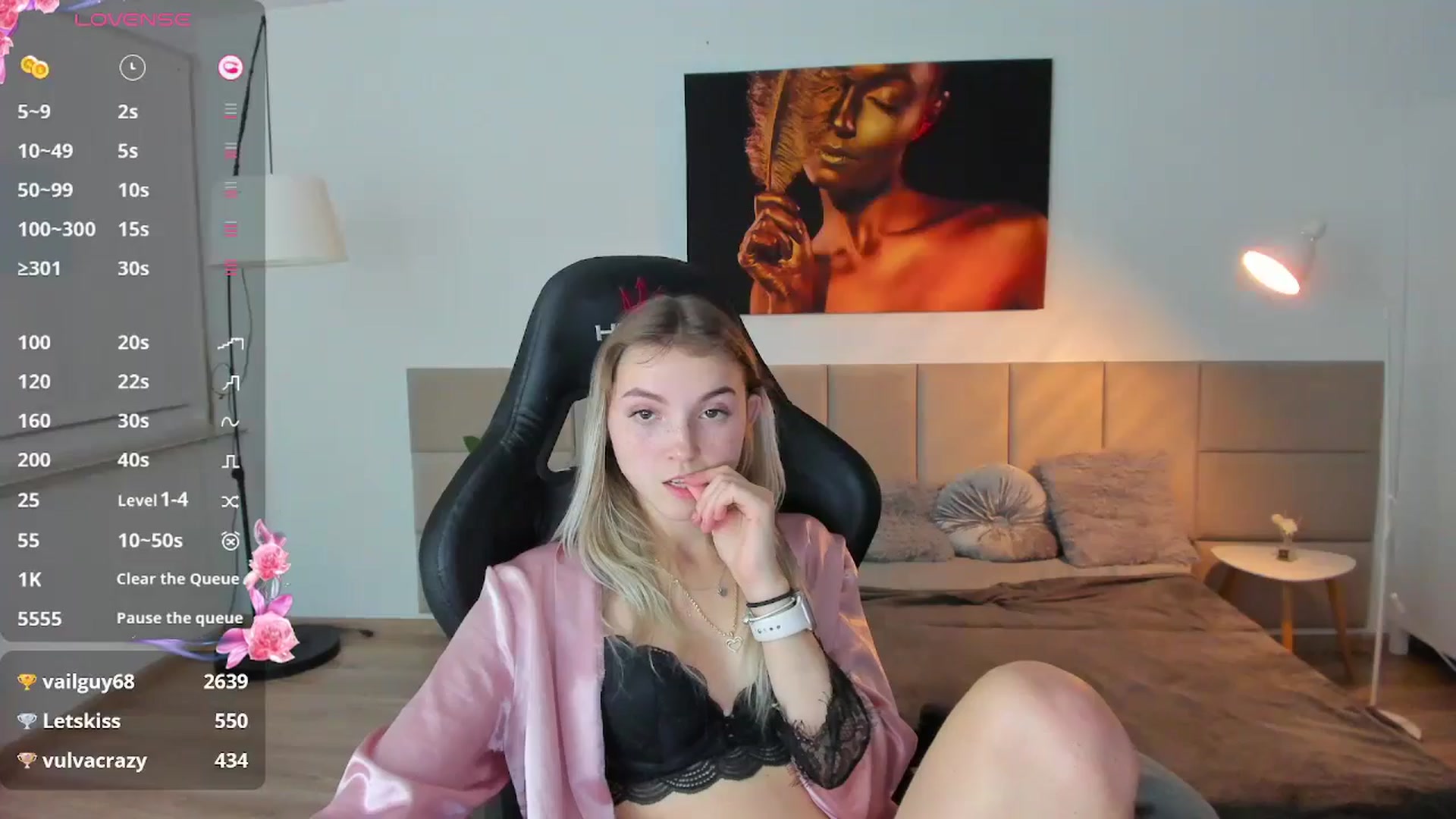 Gallery image thumbnail from Daisyy's myfreecams stream on, 11/18/2024, 21:01 image 10 of 20