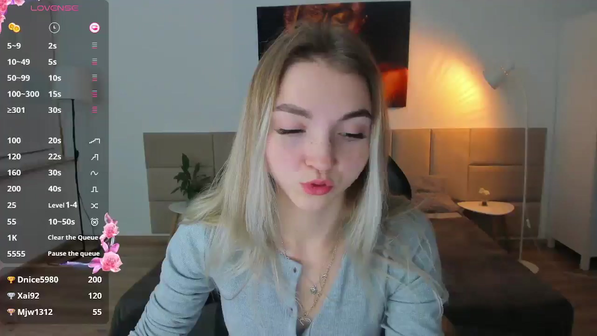 Gallery image thumbnail from Daisyy's myfreecams stream on, 11/26/2024, 16:19 image 16 of 20