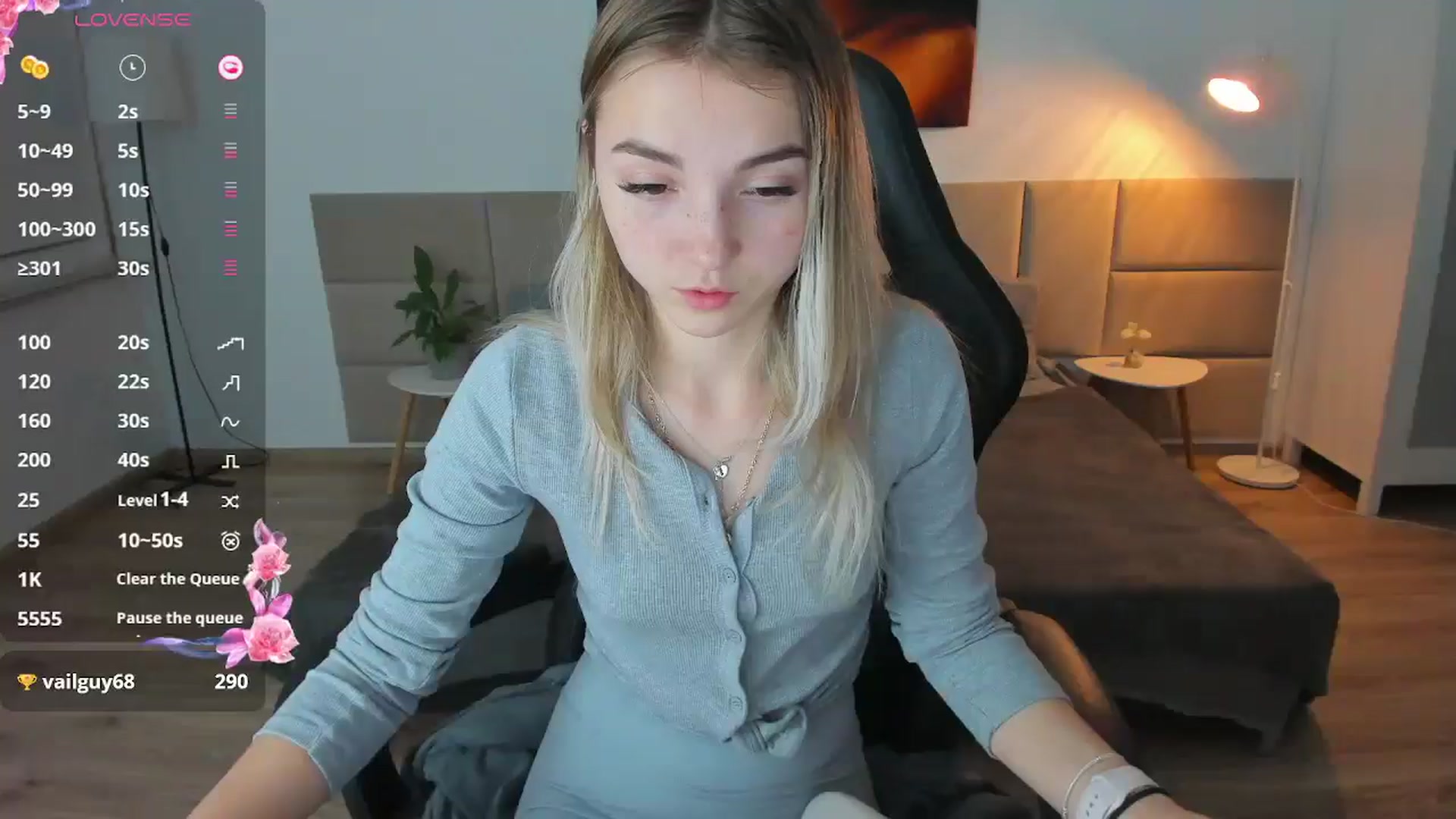 Gallery image thumbnail from Daisyy's myfreecams stream on, 11/27/2024, 16:55 image 12 of 20