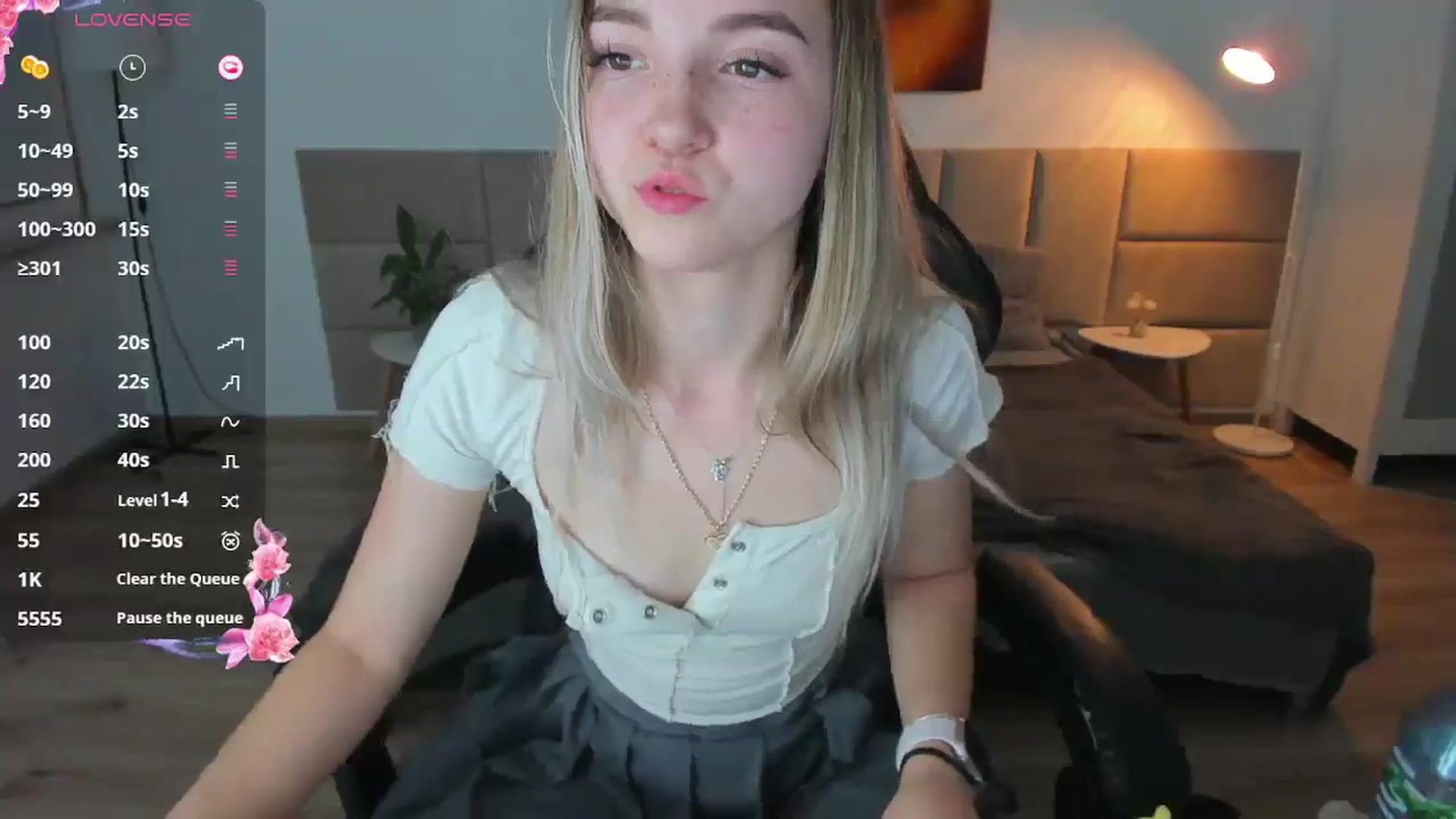 Gallery image thumbnail from Daisyy's myfreecams stream on, 11/27/2024, 20:46 image 9 of 20