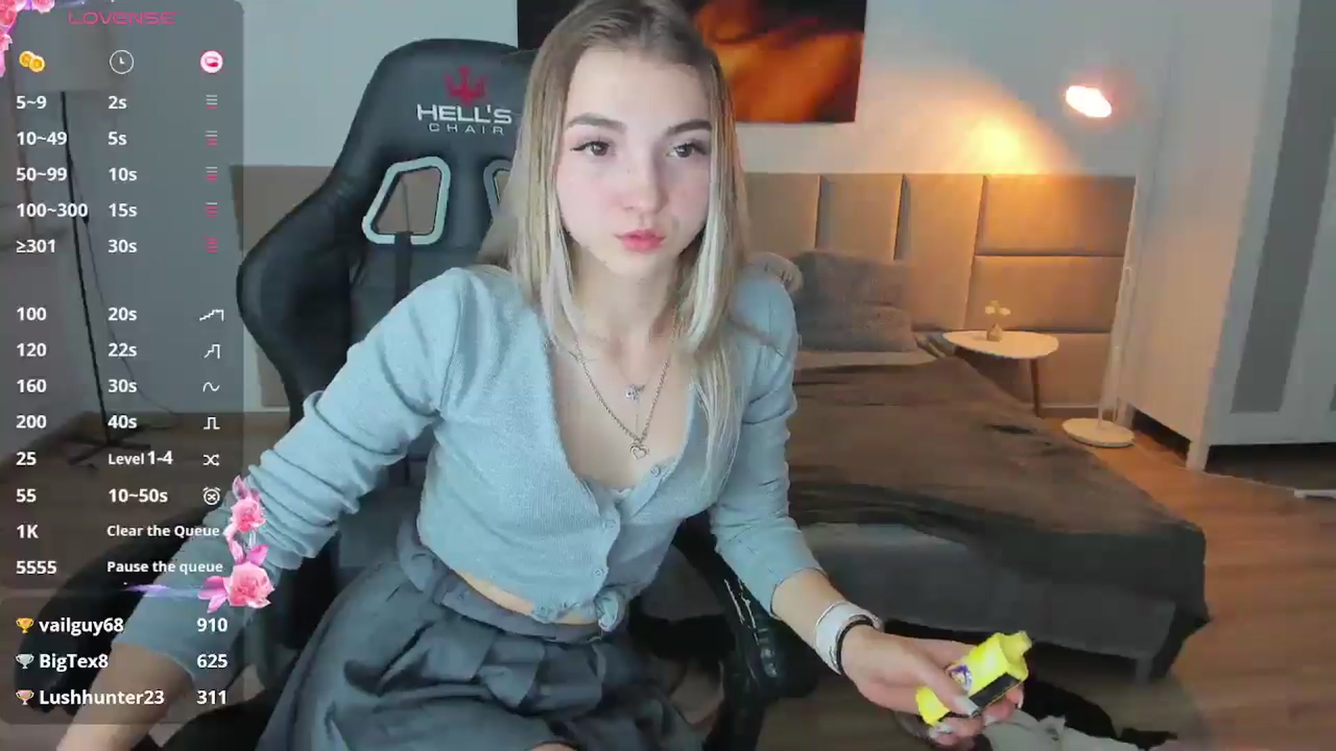 Gallery image thumbnail from Daisyy's myfreecams stream on, 11/27/2024, 21:53 image 8 of 20