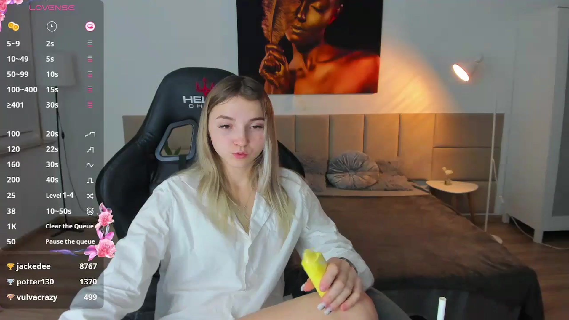 Gallery image thumbnail from Daisyy's myfreecams stream on, 12/02/2024, 18:31 image 16 of 20