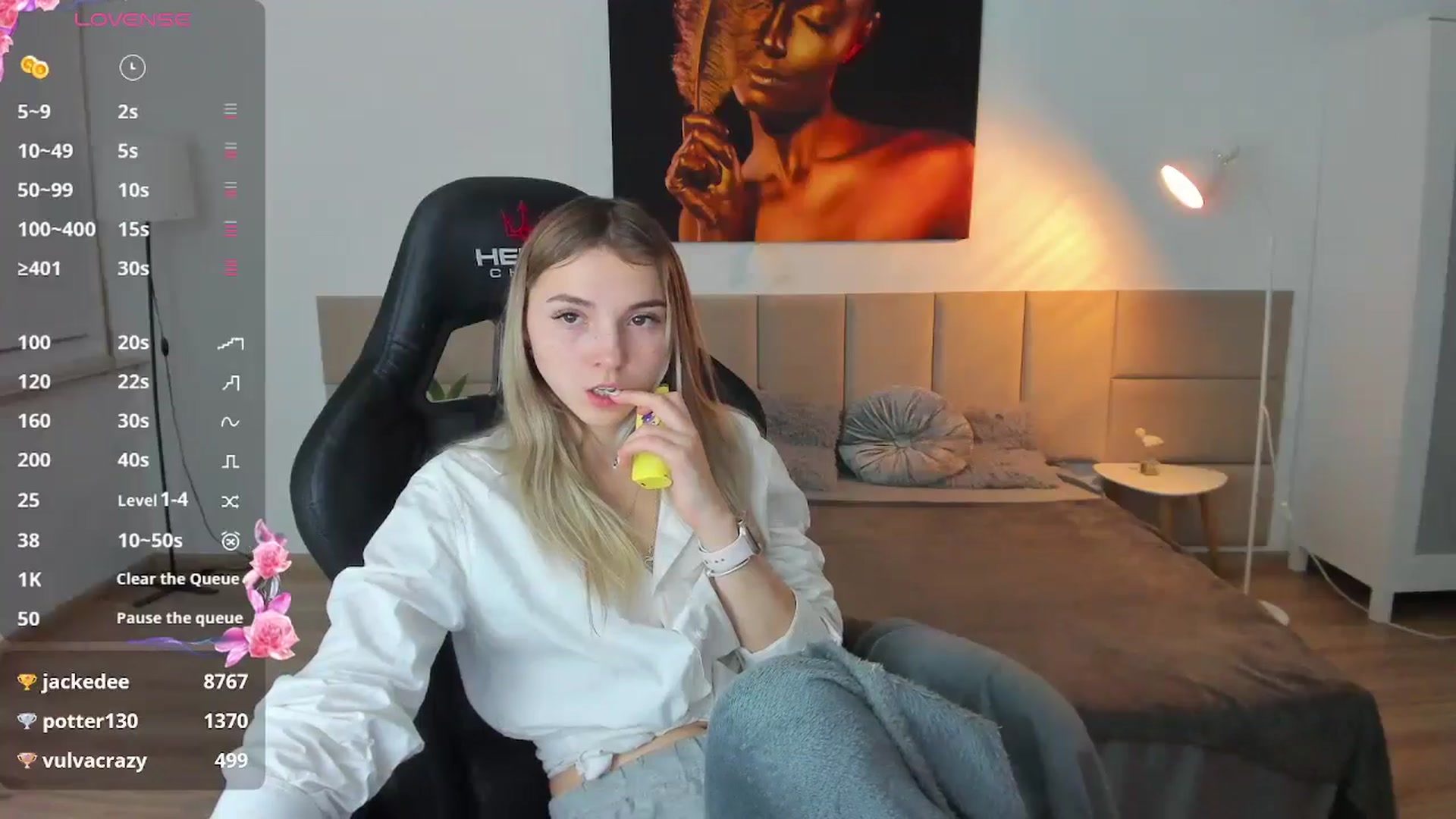Gallery image thumbnail from Daisyy's myfreecams stream on, 12/02/2024, 19:32 image 7 of 20