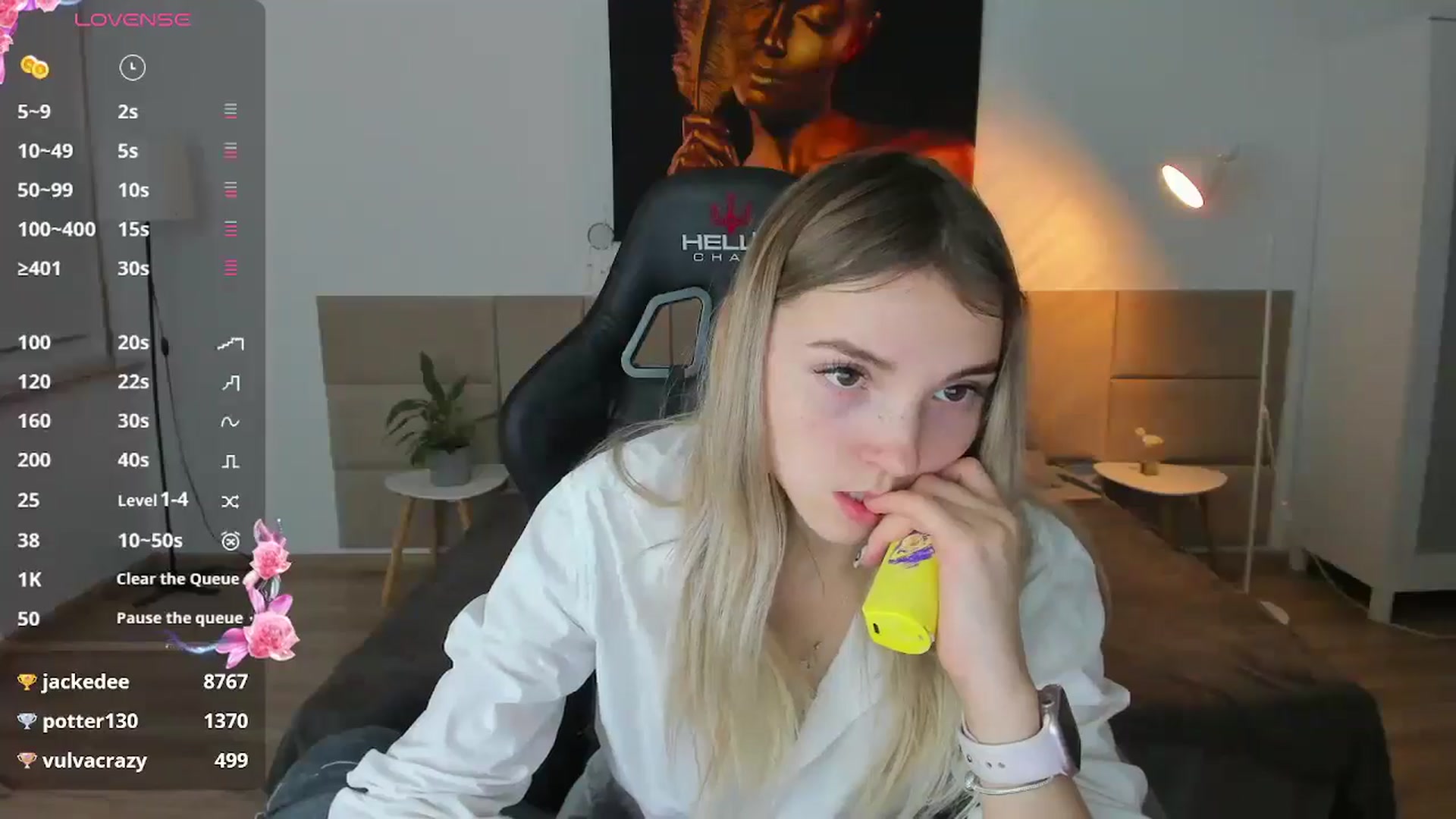 Gallery image thumbnail from Daisyy's myfreecams stream on, 12/02/2024, 19:32 image 3 of 20