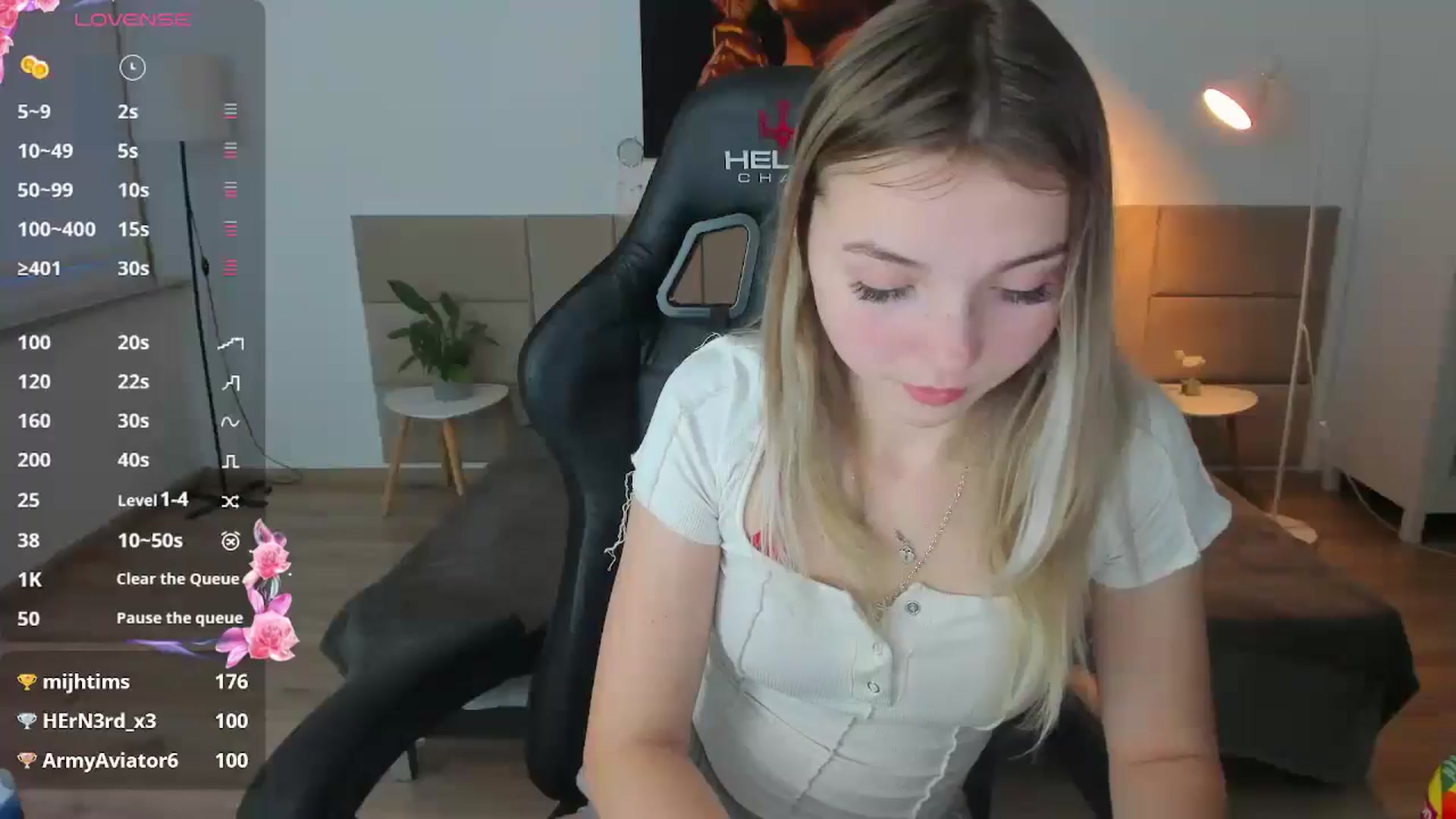Gallery image thumbnail from Daisyy's myfreecams stream on, 12/06/2024, 16:03 image 1 of 20