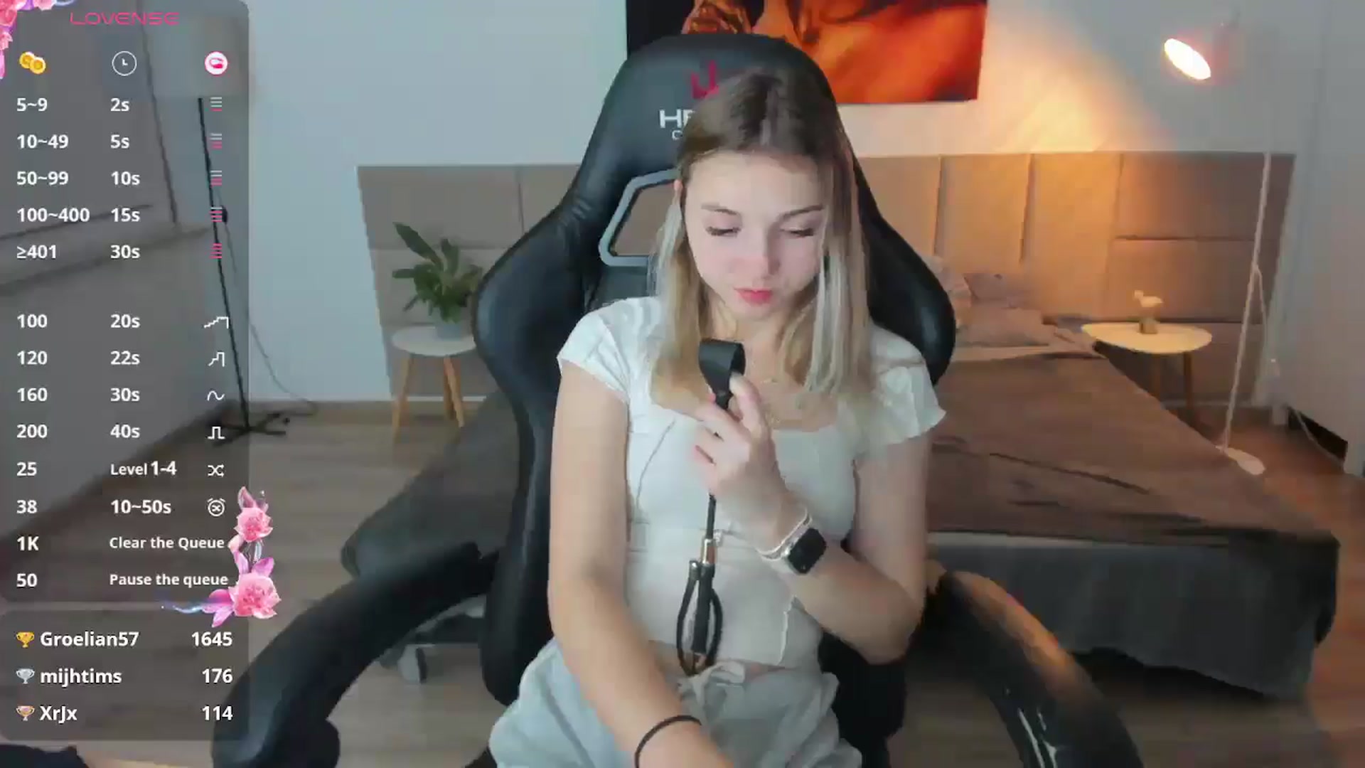Gallery image thumbnail from Daisyy's myfreecams stream on, 12/06/2024, 17:03 image 14 of 20
