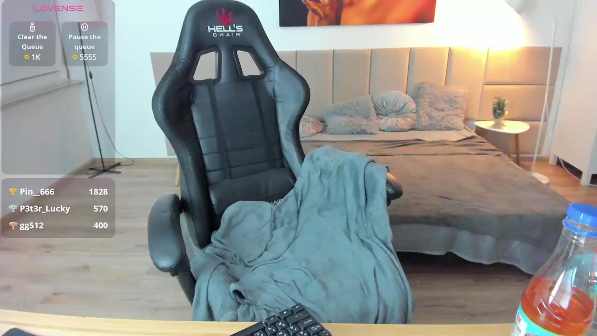 Gallery image thumbnail from Daisyy's myfreecams stream on, 12/14/2024, 18:18 image 17 of 20
