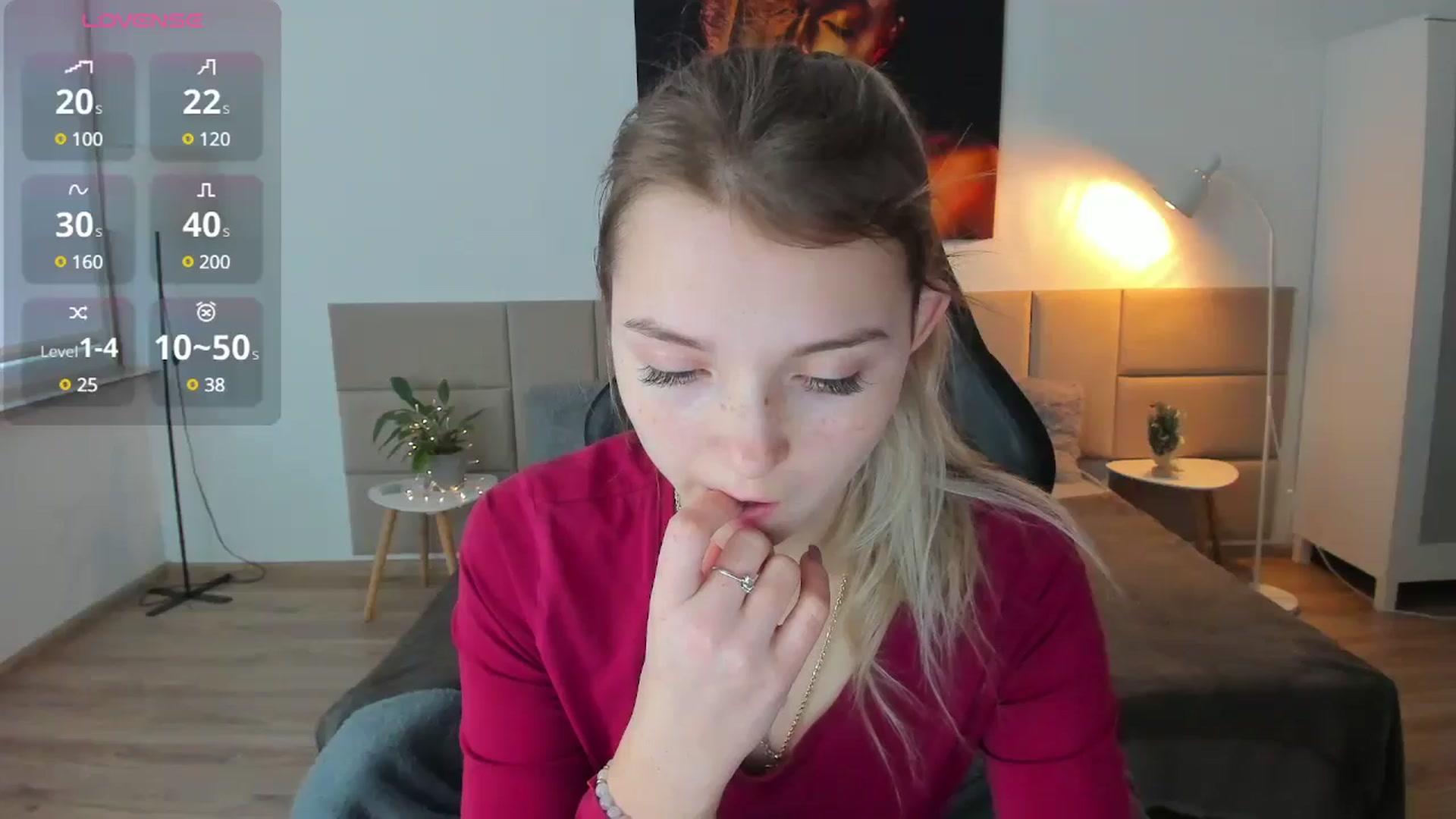 Gallery image thumbnail from Daisyy's myfreecams stream on, 12/16/2024, 13:47 image 7 of 20