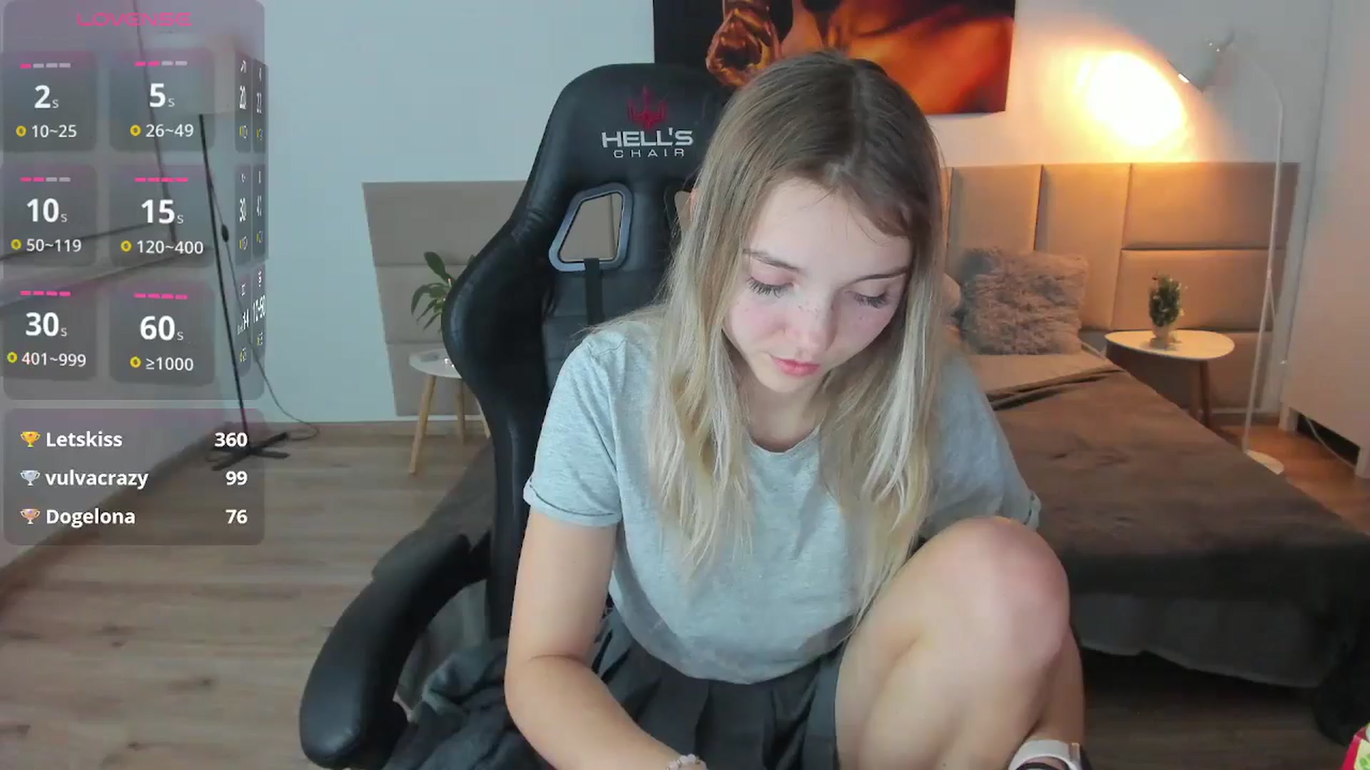 Gallery image thumbnail from Daisyy's myfreecams stream on, 12/16/2024, 17:47 image 5 of 20