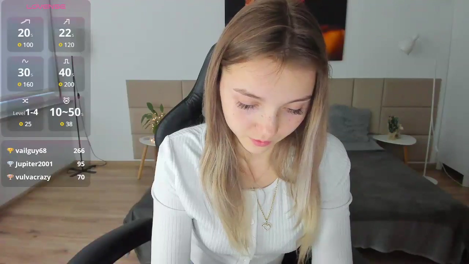 Gallery image thumbnail from Daisyy's myfreecams stream on, 12/18/2024, 14:29 image 15 of 20