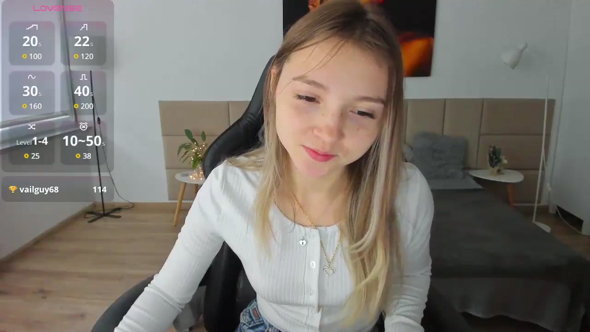 Gallery image thumbnail from Daisyy's myfreecams stream on, 12/18/2024, 14:29 image 2 of 20
