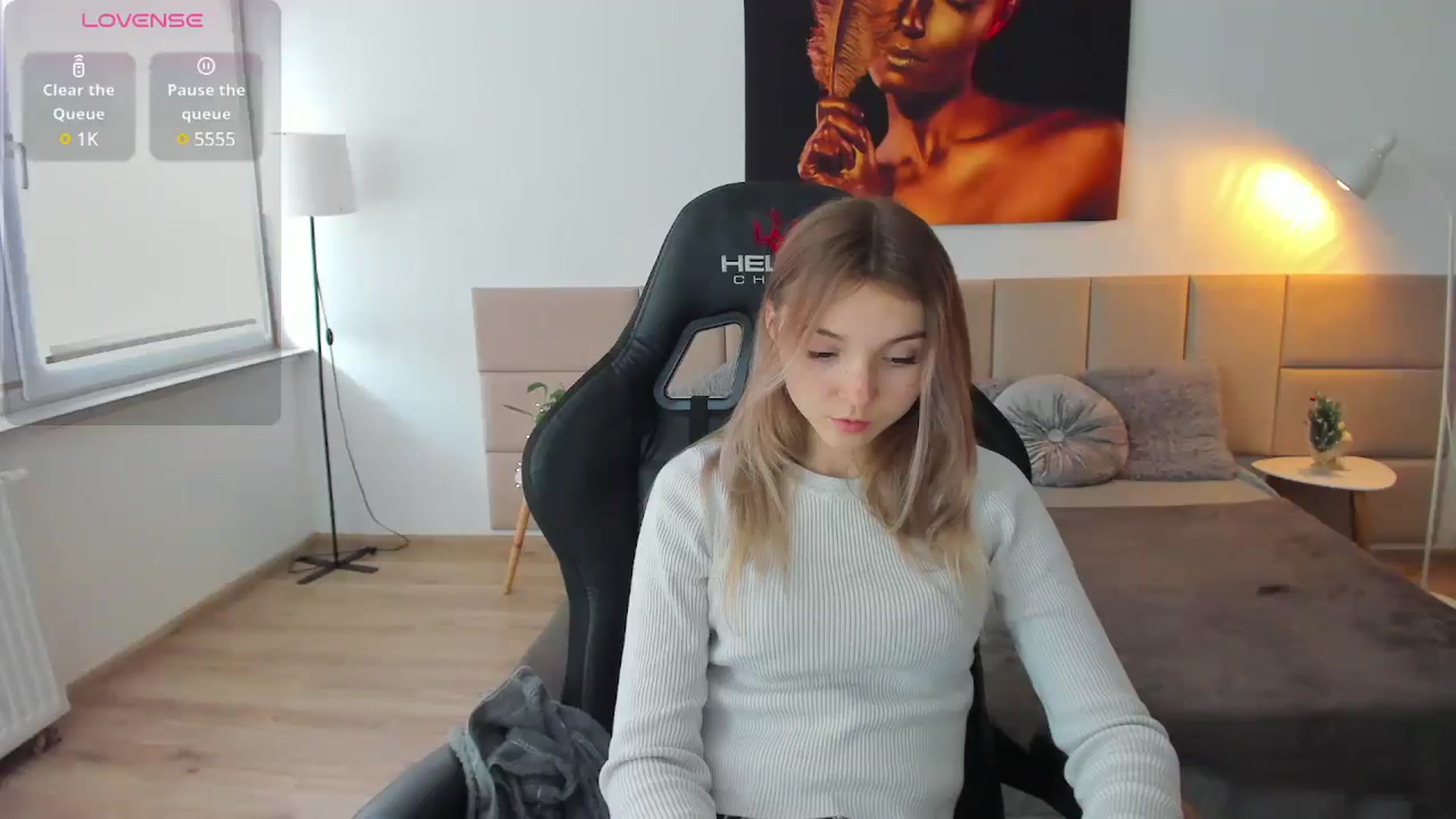 Gallery image thumbnail from Daisyy's myfreecams stream on, 12/19/2024, 12:45 image 17 of 20
