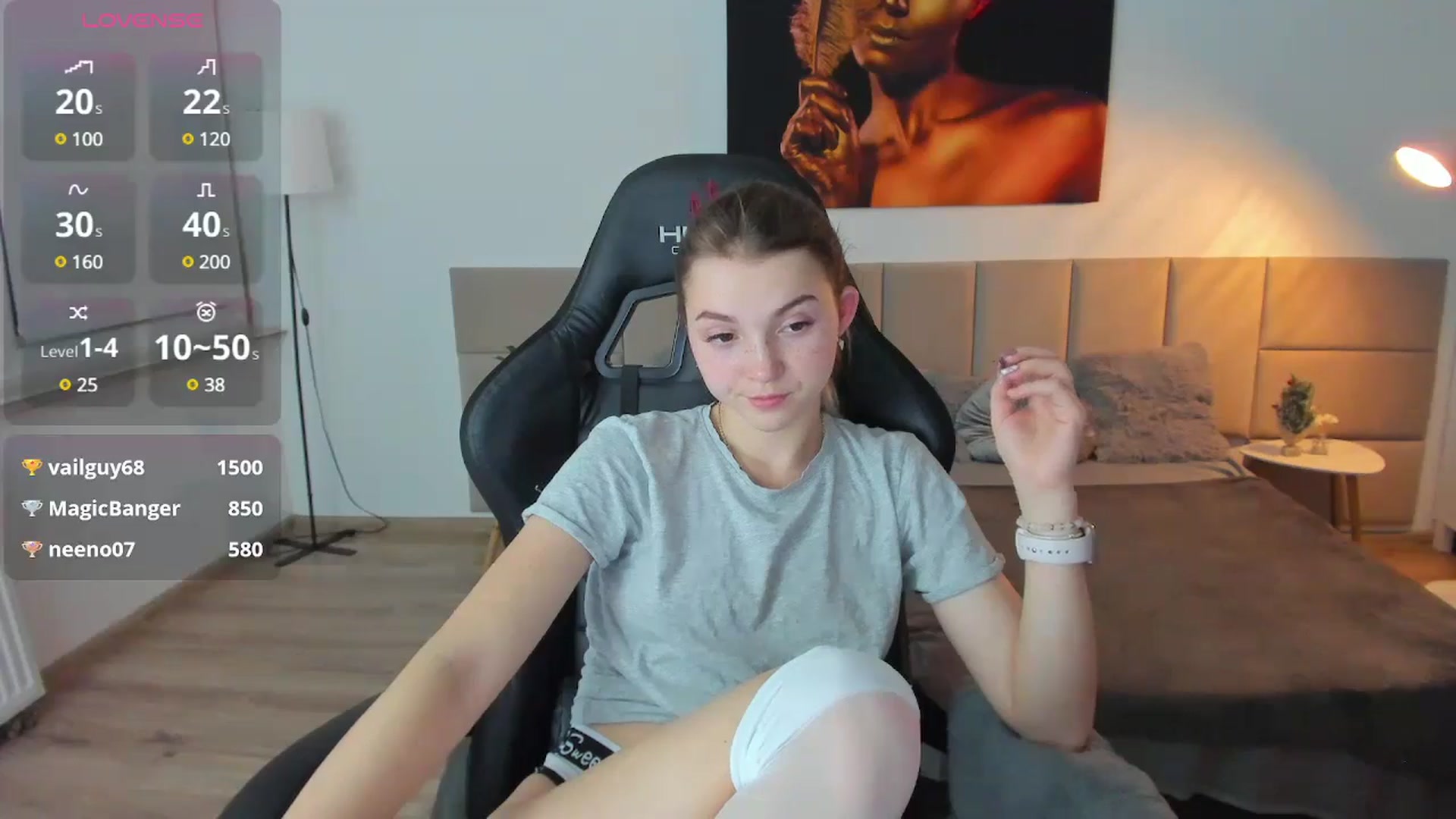 Gallery image thumbnail from Daisyy's myfreecams stream on, 12/20/2024, 16:46 image 17 of 20