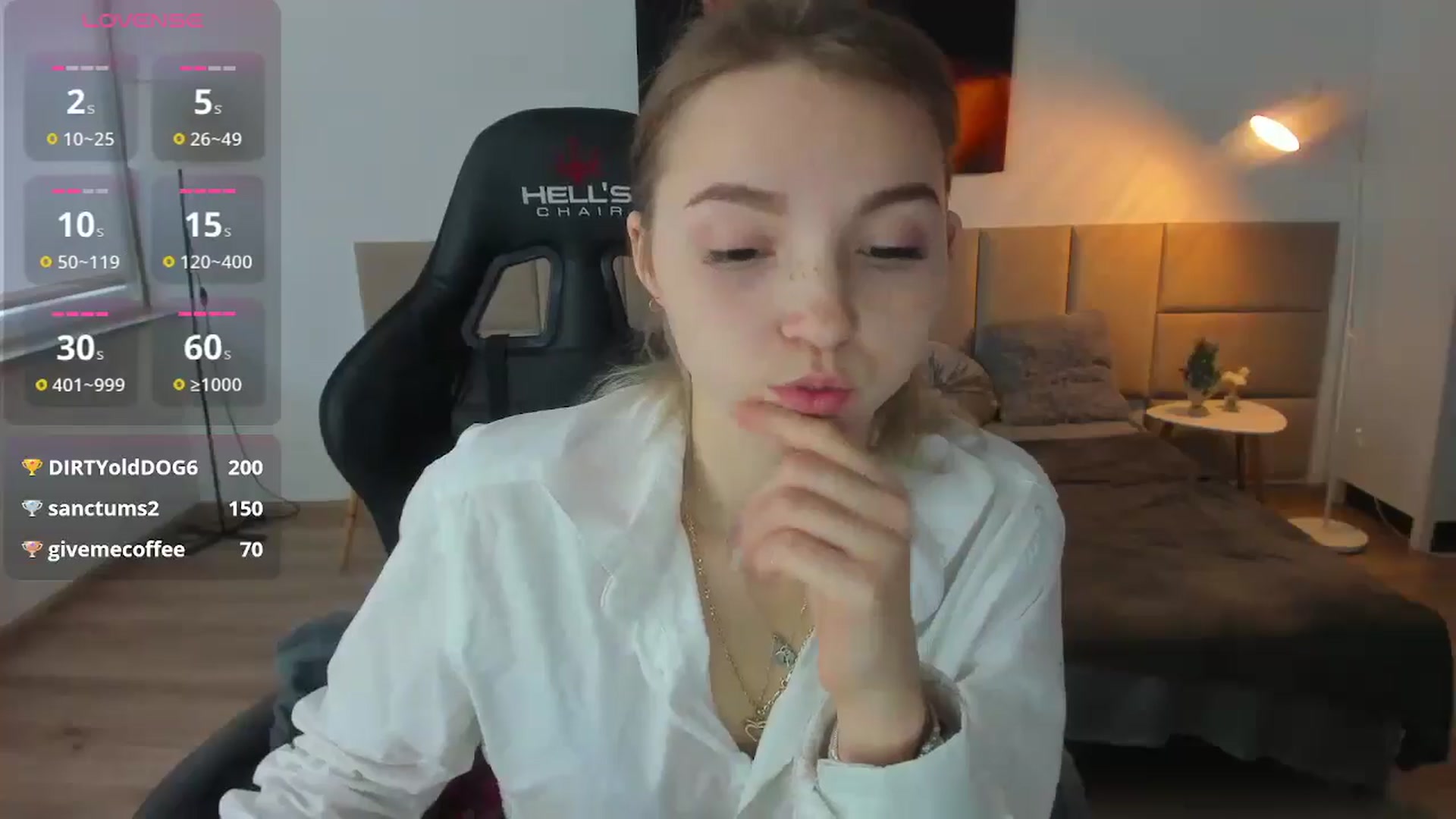 Gallery image thumbnail from Daisyy's myfreecams stream on, 12/22/2024, 14:38 image 13 of 20