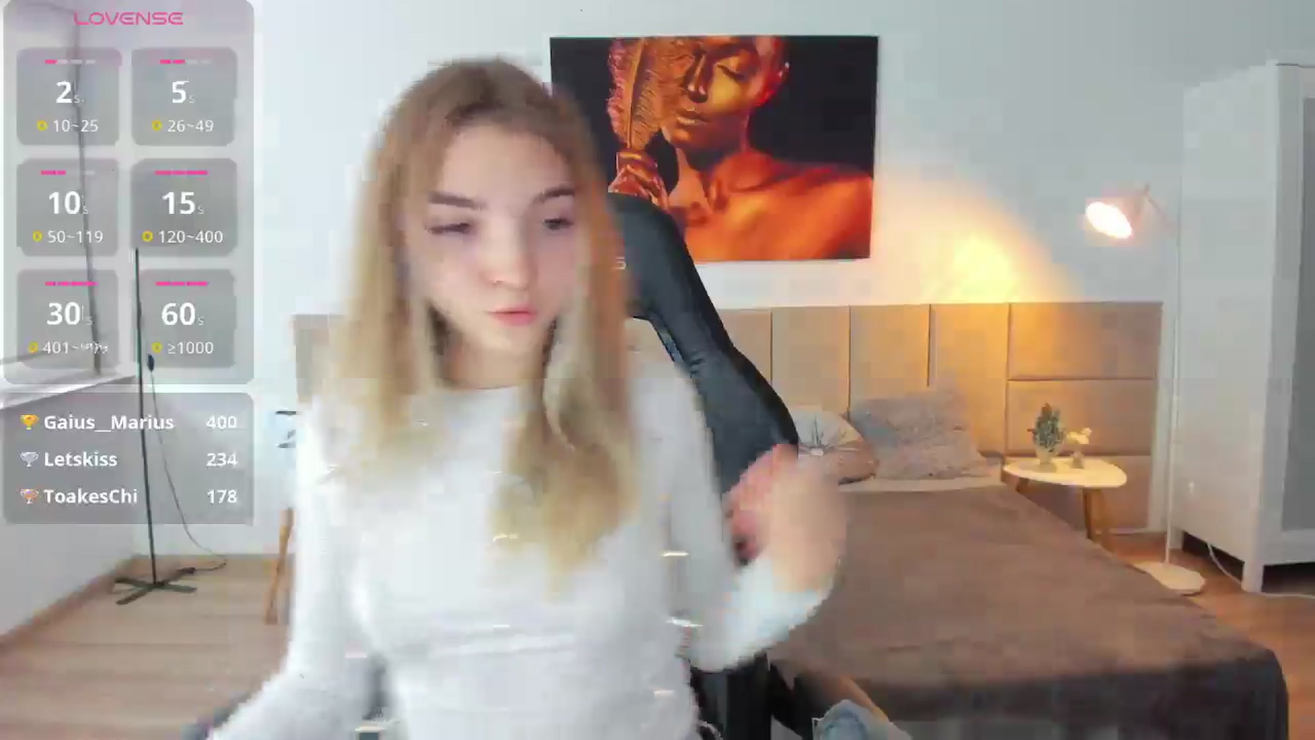 Gallery image thumbnail from Daisyy's myfreecams stream on, 12/25/2024, 14:03 image 16 of 20