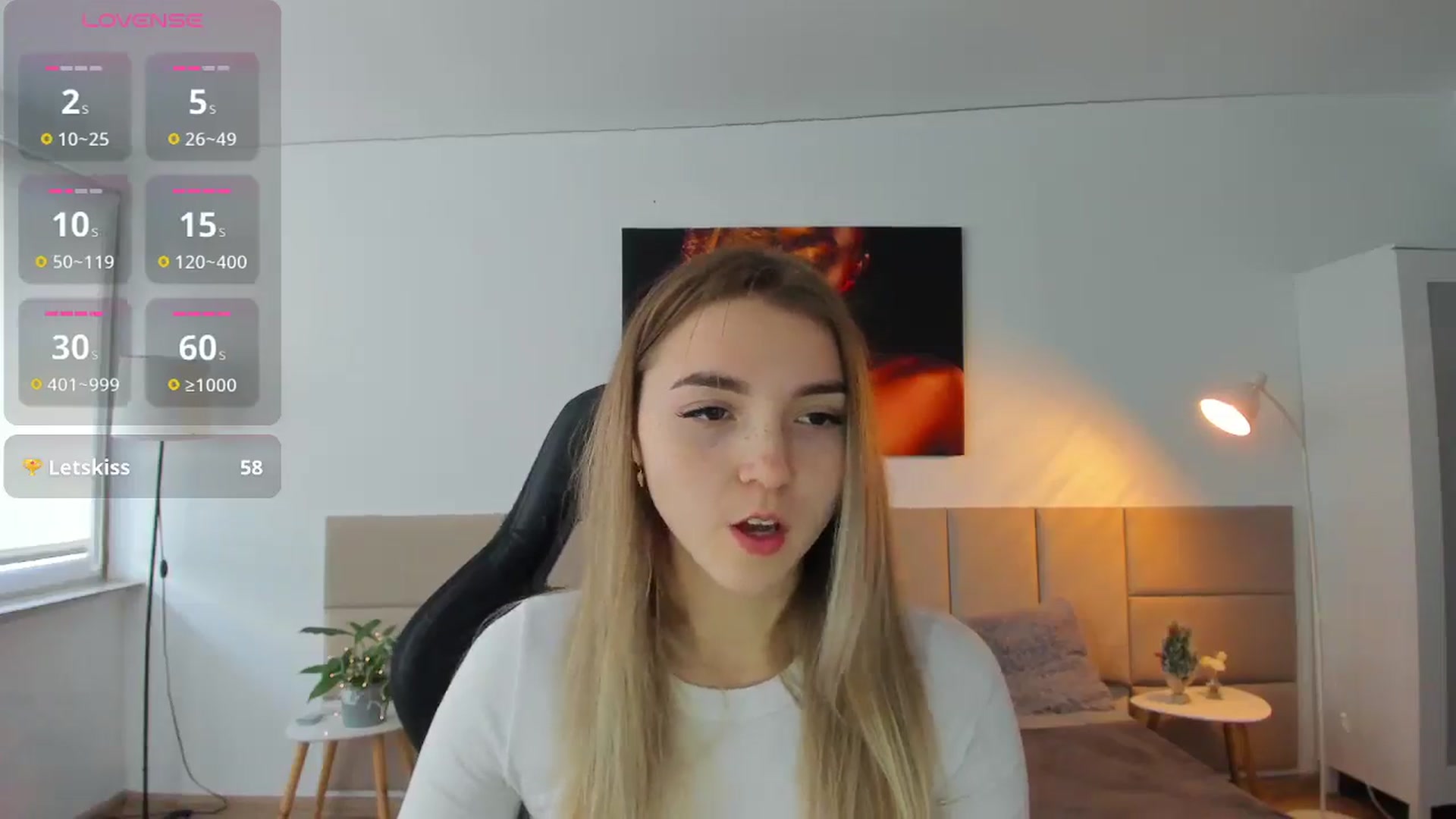 Gallery image thumbnail from Daisyy's myfreecams stream on, 12/25/2024, 14:03 image 3 of 20