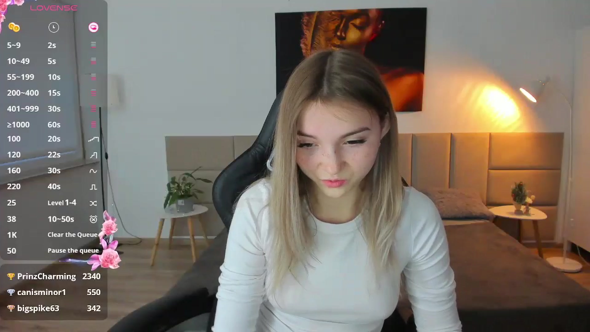 Gallery image thumbnail from Daisyy's myfreecams stream on, 12/27/2024, 15:12 image 3 of 20