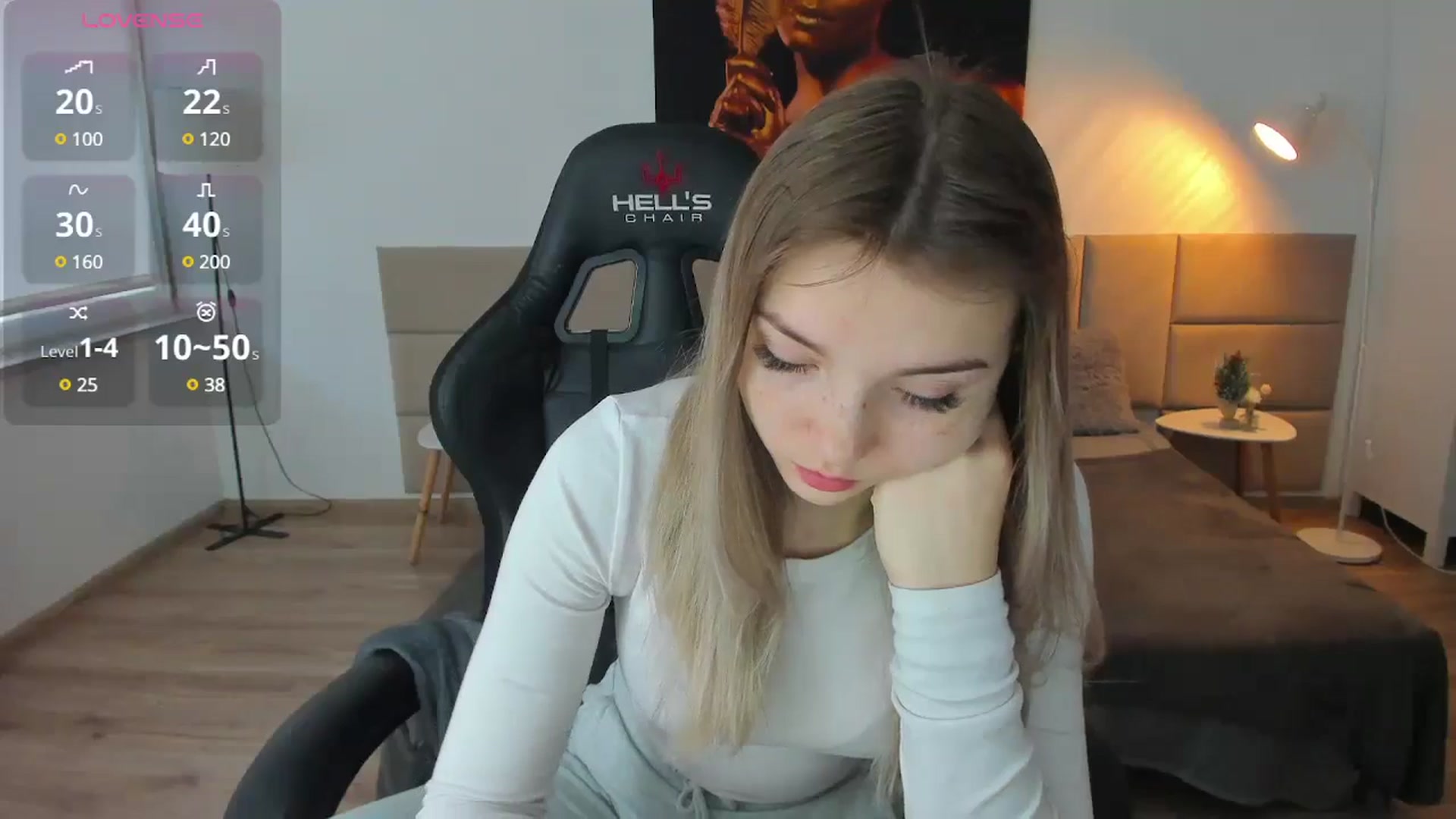 Gallery image thumbnail from Daisyy's myfreecams stream on, 12/28/2024, 13:41 image 18 of 20