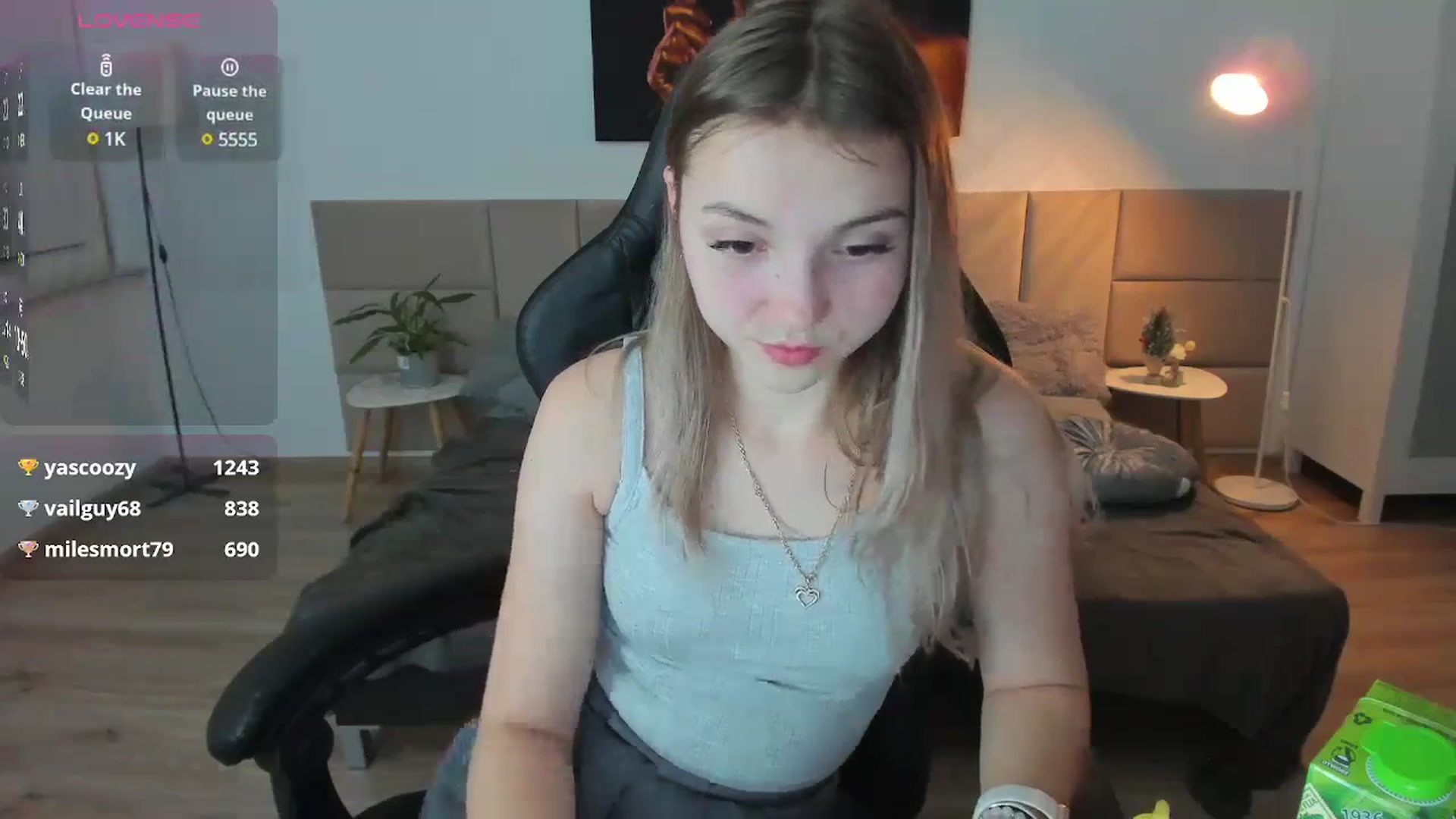 Gallery image thumbnail from Daisyy's myfreecams stream on, 01/03/2025, 21:24 image 15 of 20