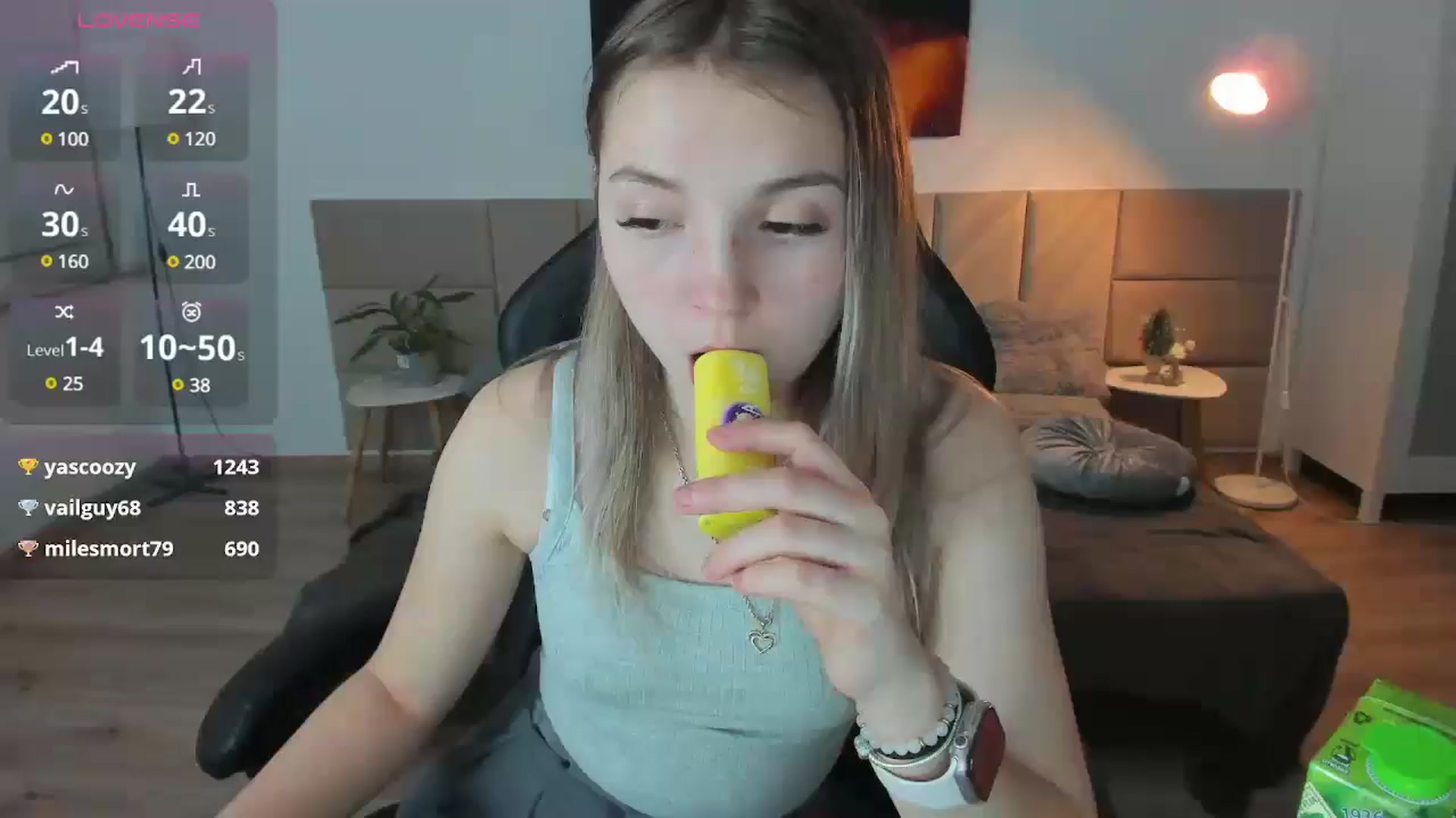 Gallery image thumbnail from Daisyy's myfreecams stream on, 01/03/2025, 21:24 image 16 of 20