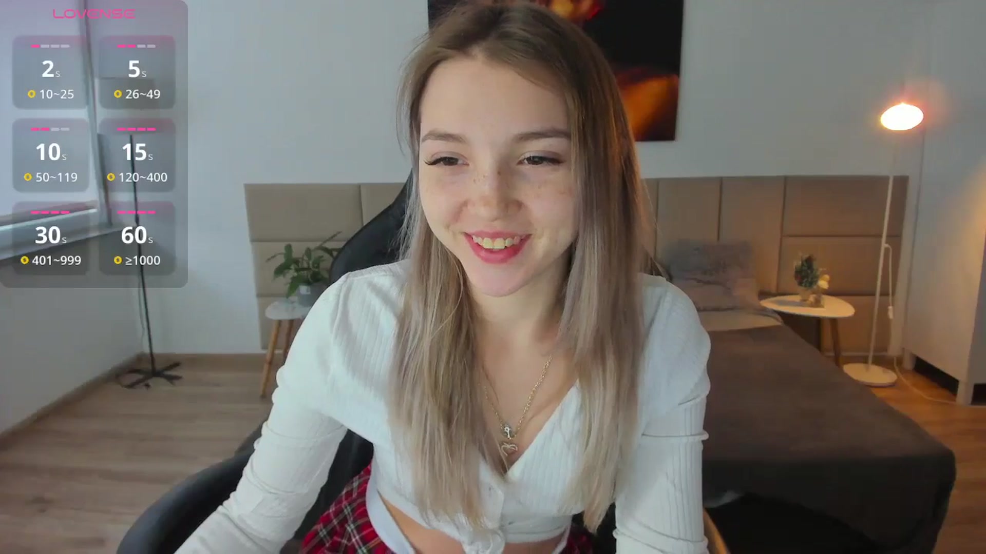 Gallery image thumbnail from Daisyy's myfreecams stream on, 01/04/2025, 14:35 image 15 of 20