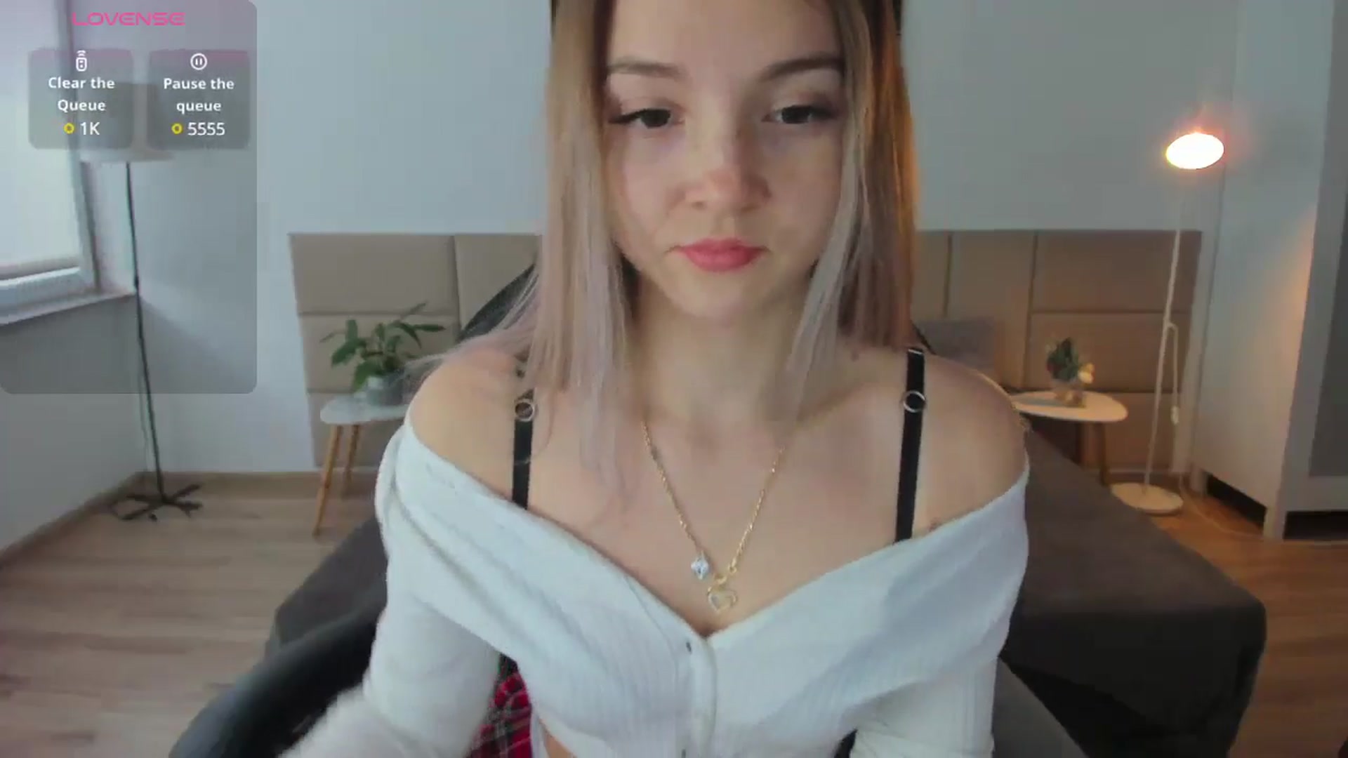 Gallery image thumbnail from Daisyy's myfreecams stream on, 01/04/2025, 14:35 image 3 of 20
