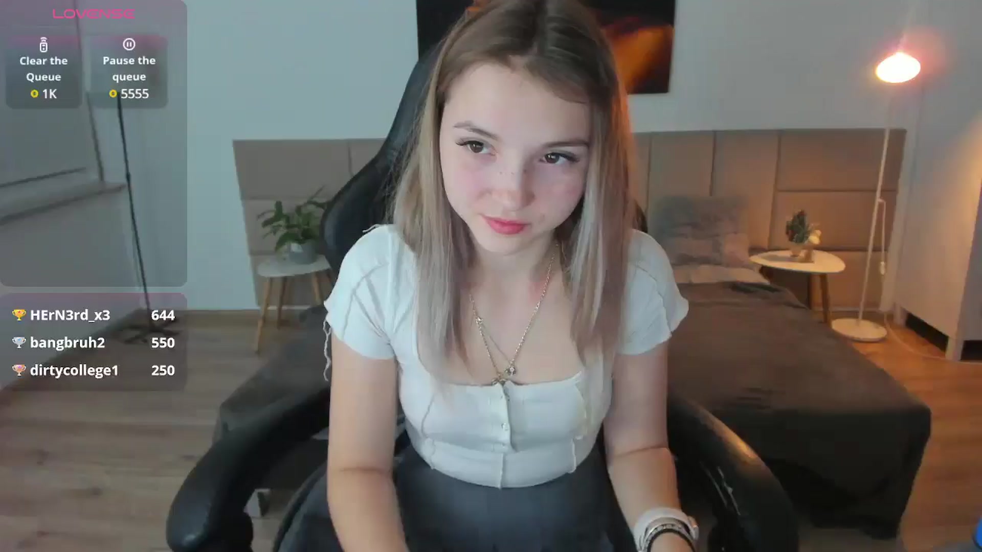 Gallery image thumbnail from Daisyy's myfreecams stream on, 01/04/2025, 17:32 image 1 of 20