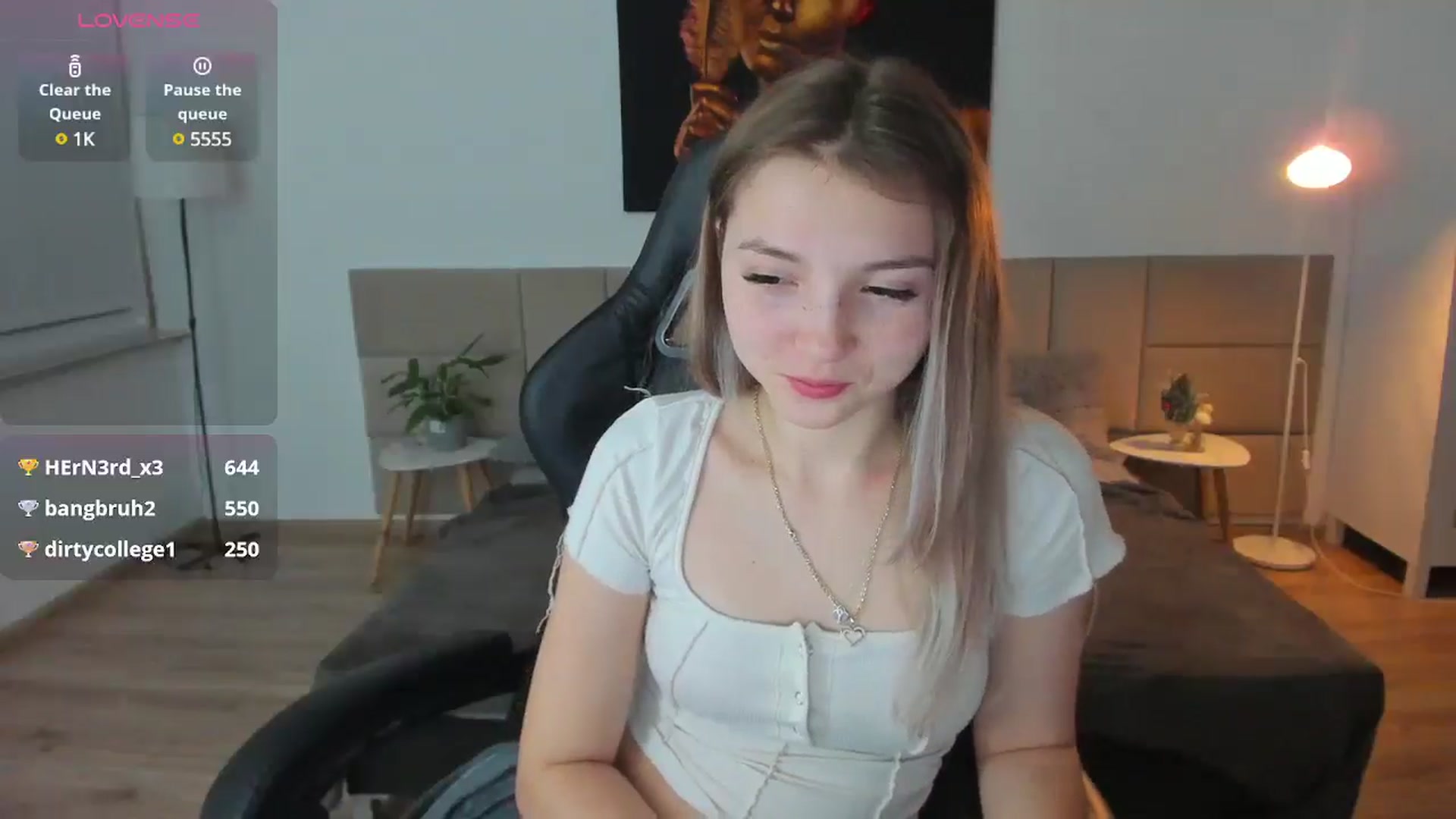 Gallery image thumbnail from Daisyy's myfreecams stream on, 01/04/2025, 17:32 image 13 of 20