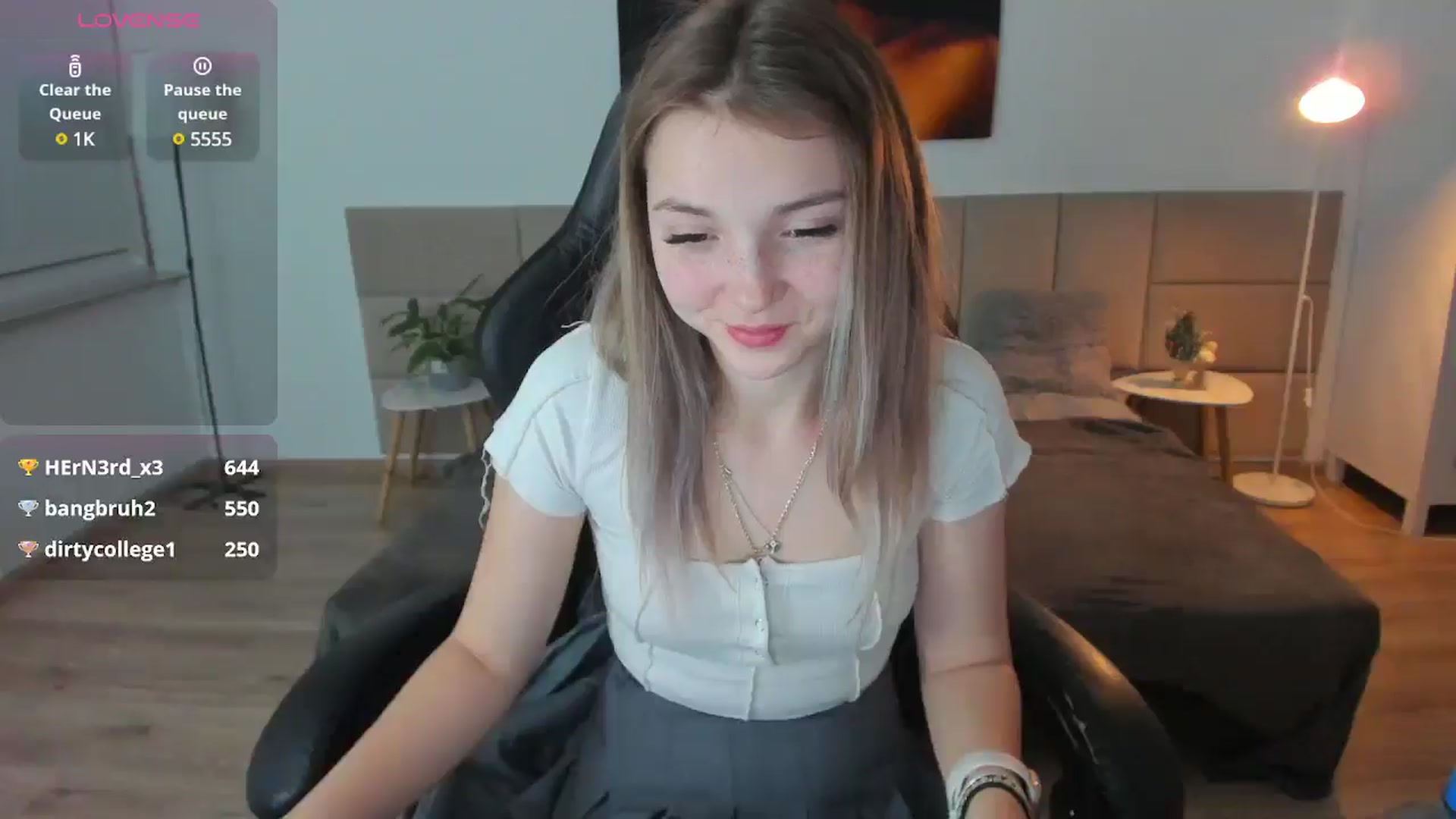 Gallery image thumbnail from Daisyy's myfreecams stream on, 01/04/2025, 17:32 image 2 of 20