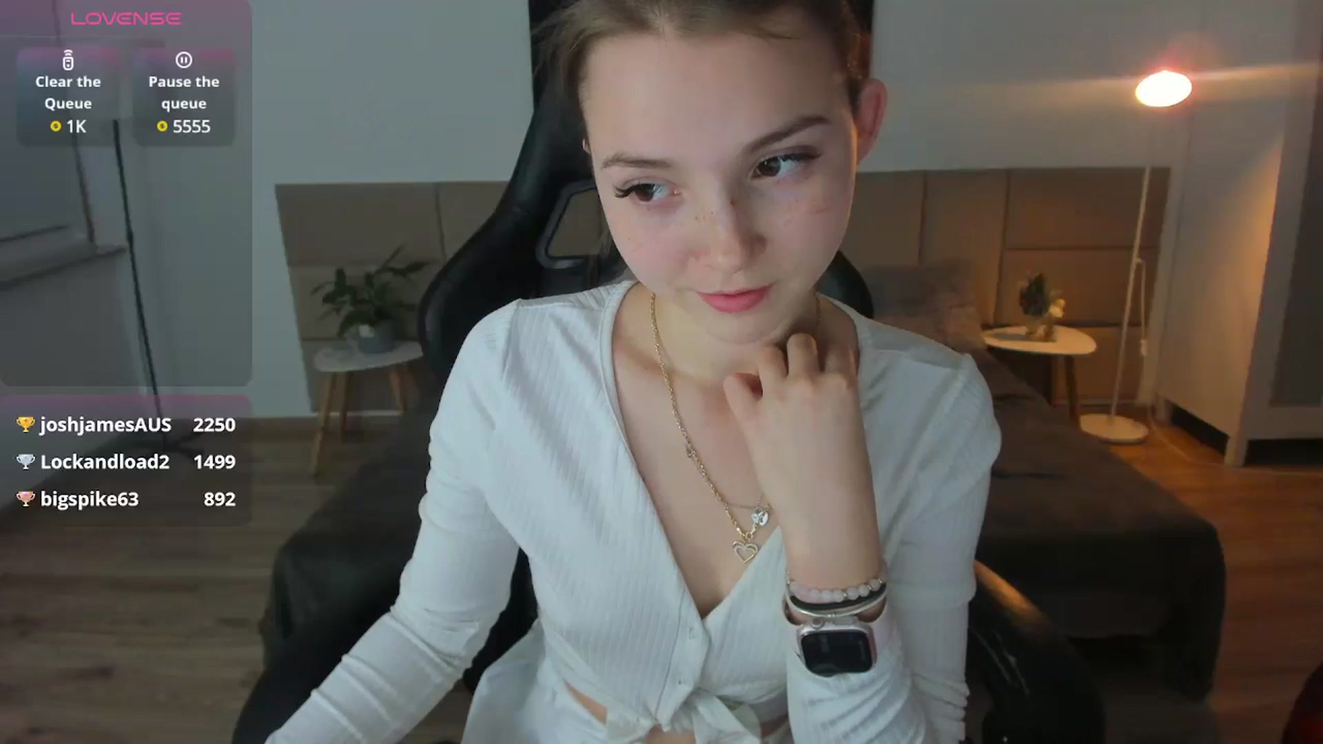 Gallery image thumbnail from Daisyy's myfreecams stream on, 01/05/2025, 20:09 image 9 of 20