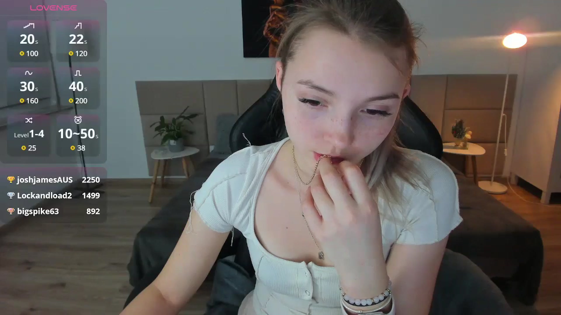 Gallery image thumbnail from Daisyy's myfreecams stream on, 01/05/2025, 21:17 image 11 of 20