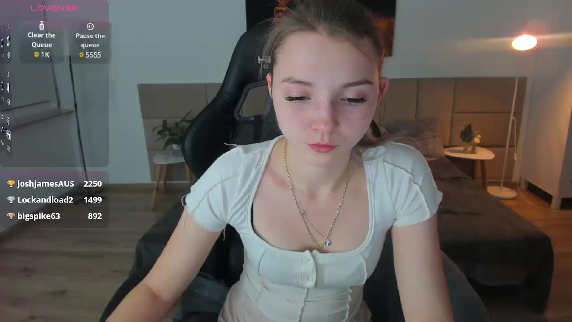 Gallery image thumbnail from Daisyy's myfreecams stream on, 01/05/2025, 21:17 image 2 of 20