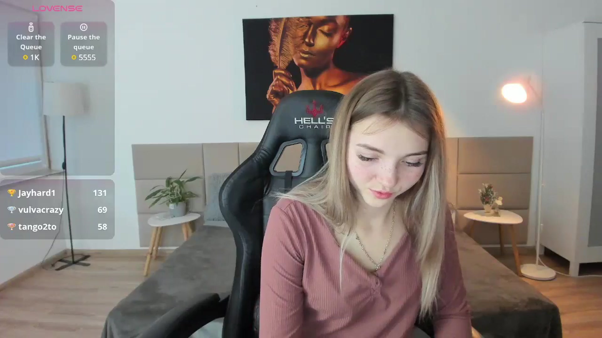 Gallery image thumbnail from Daisyy's myfreecams stream on, 01/10/2025, 15:27 image 4 of 20