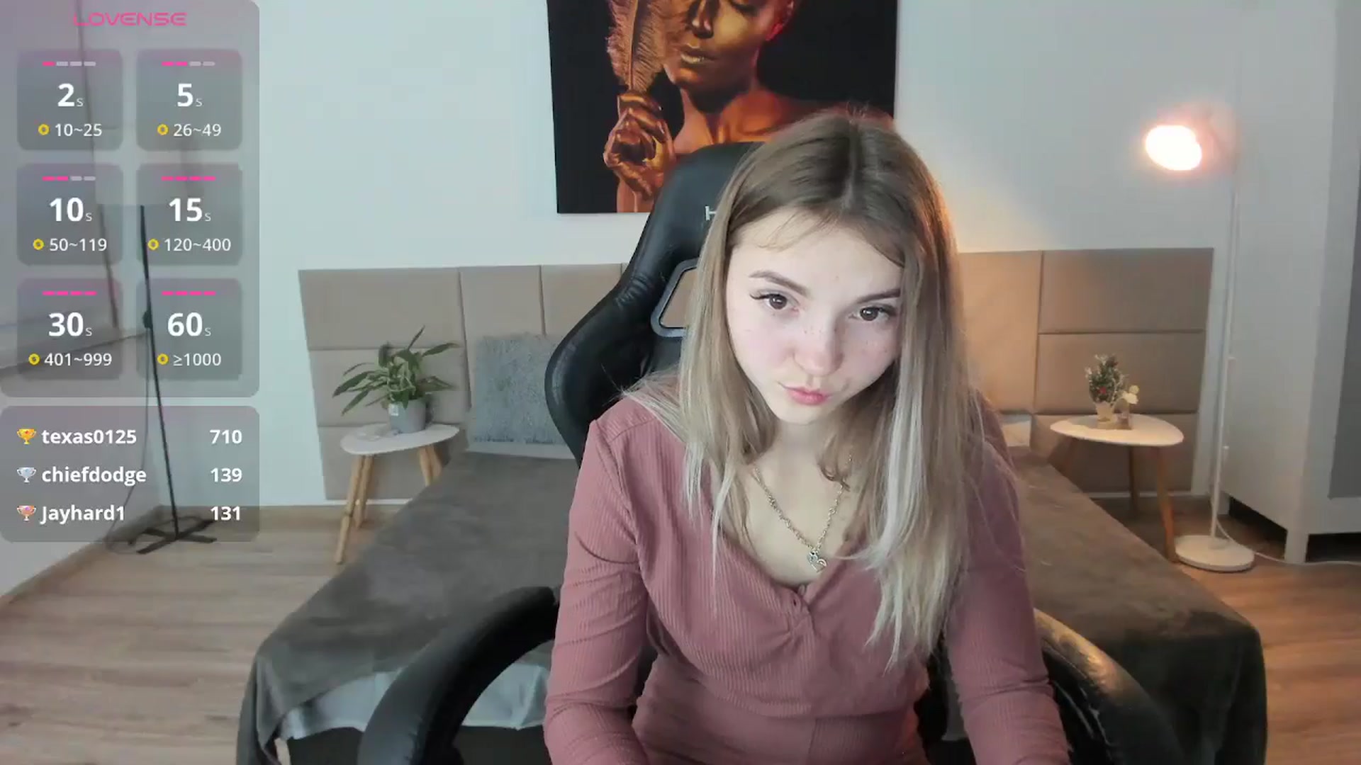 Gallery image thumbnail from Daisyy's myfreecams stream on, 01/10/2025, 15:27 image 15 of 20