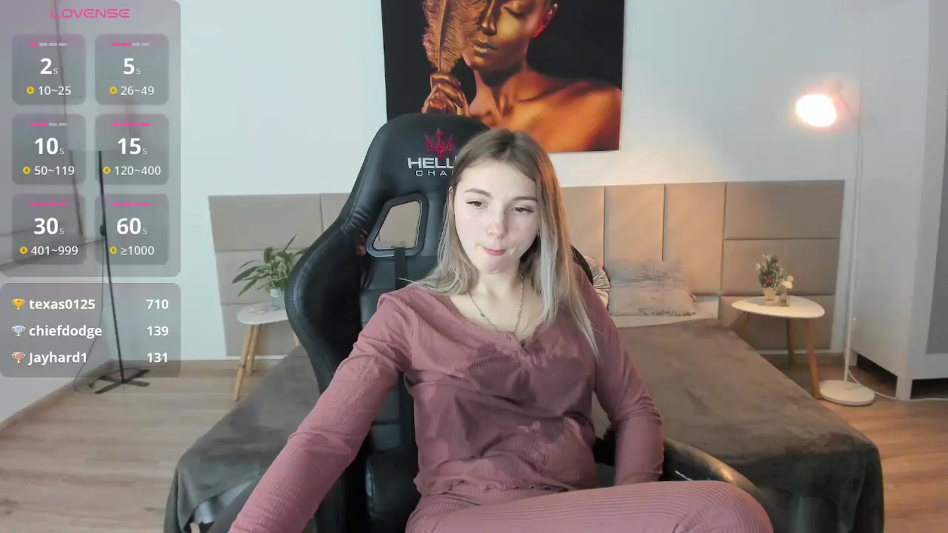 Gallery image thumbnail from Daisyy's myfreecams stream on, 01/10/2025, 15:27 image 17 of 20