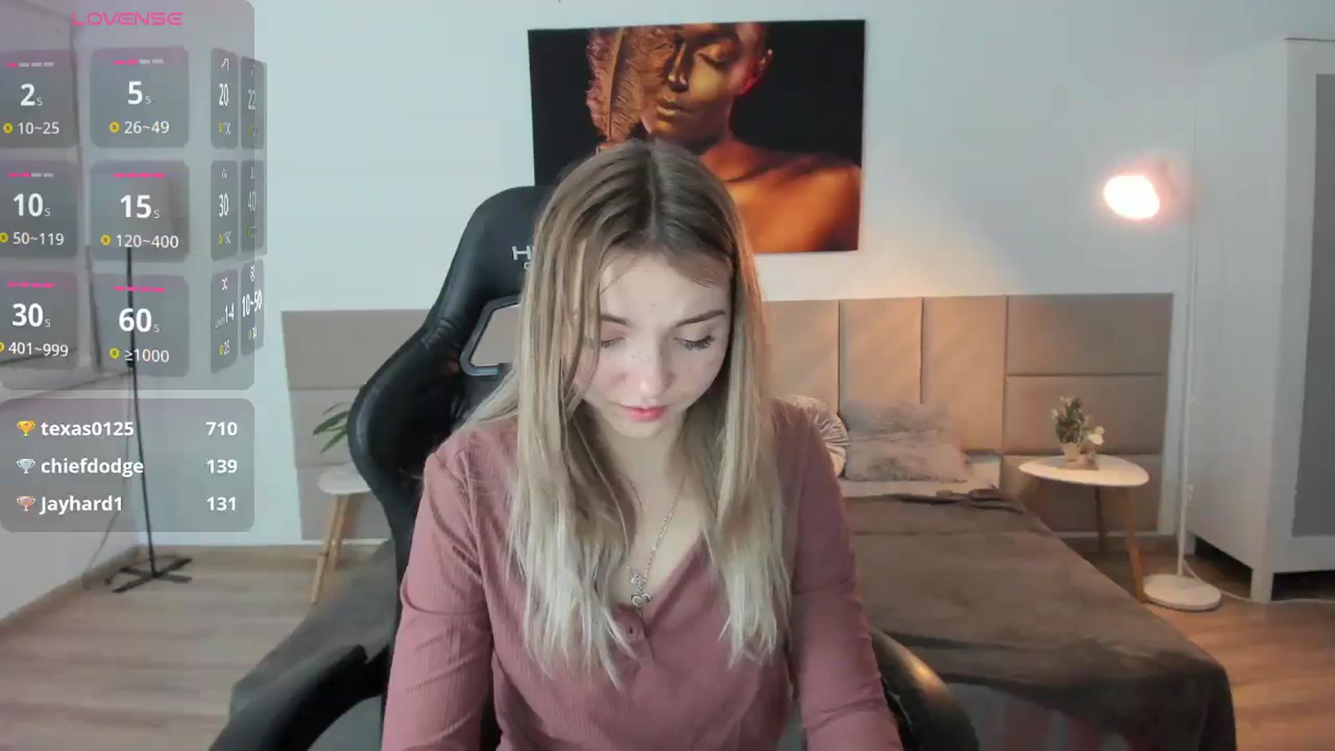 Gallery image thumbnail from Daisyy's myfreecams stream on, 01/10/2025, 17:08 image 12 of 20