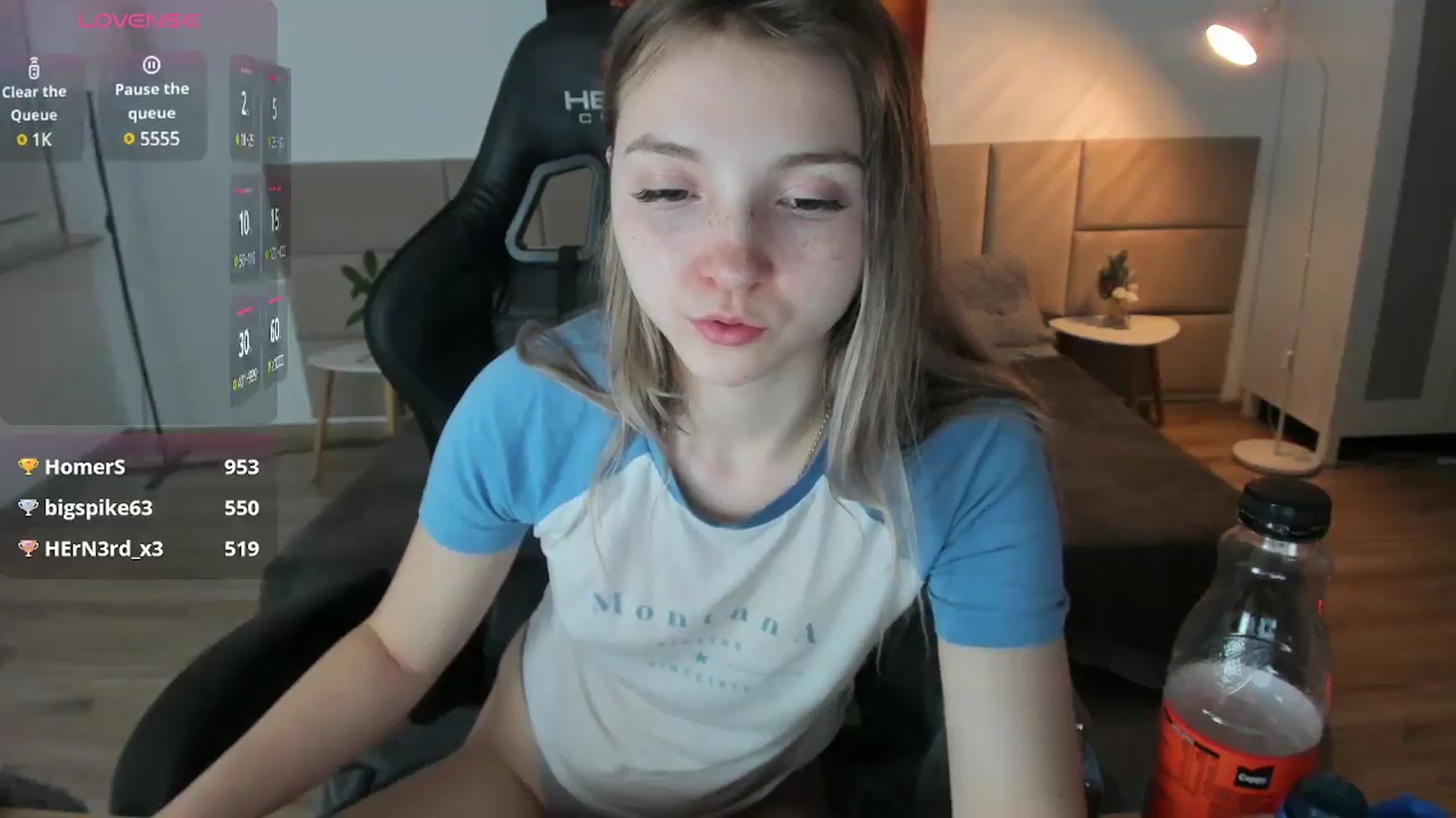Gallery image thumbnail from Daisyy's myfreecams stream on, 01/18/2025, 21:17 image 8 of 20