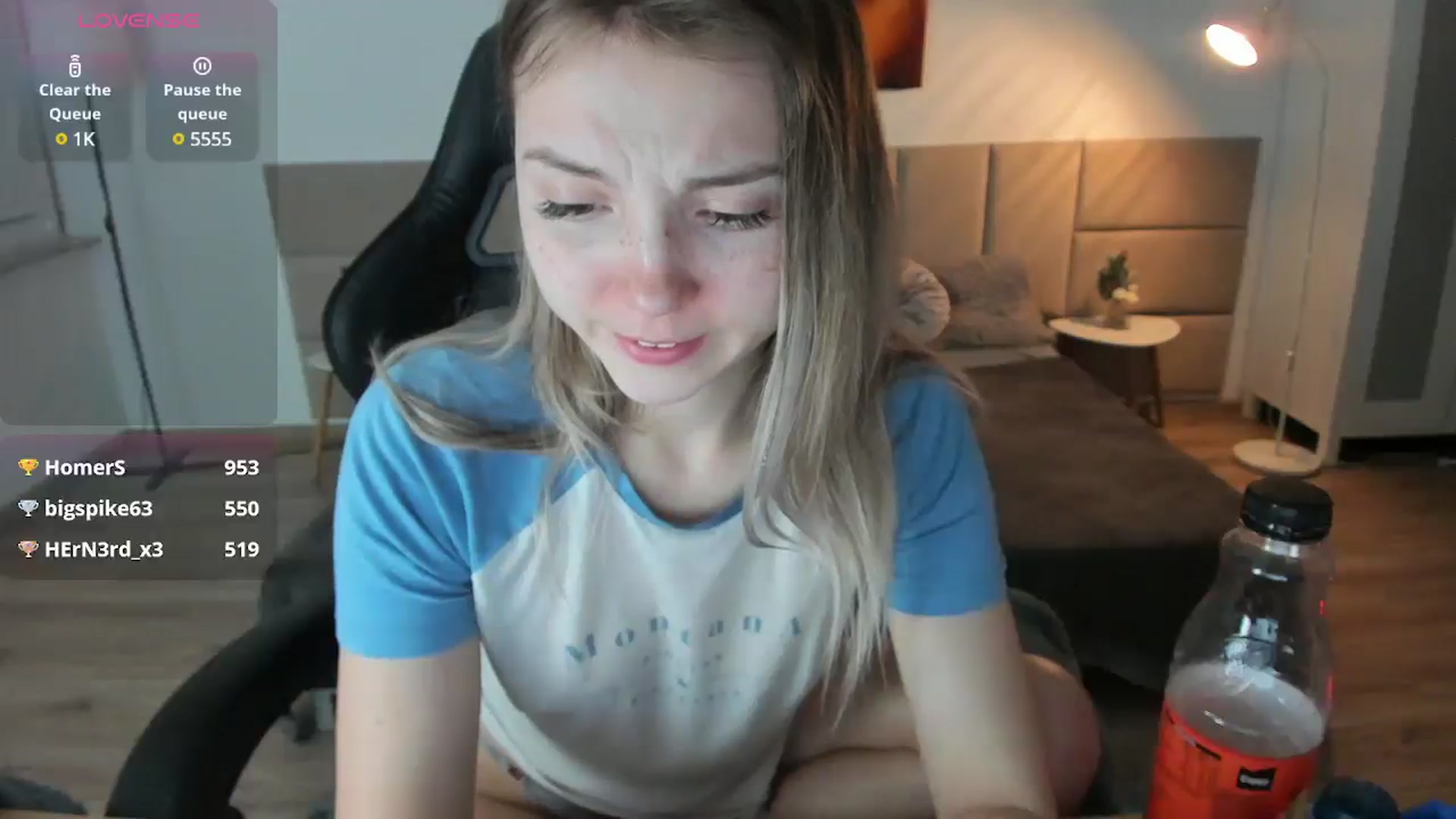 Gallery image thumbnail from Daisyy's myfreecams stream on, 01/18/2025, 21:17 image 9 of 20